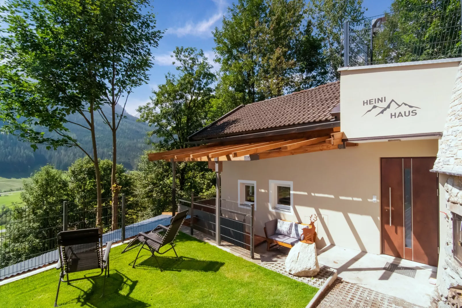 Apartment Heini Haus-Gärten Sommer
