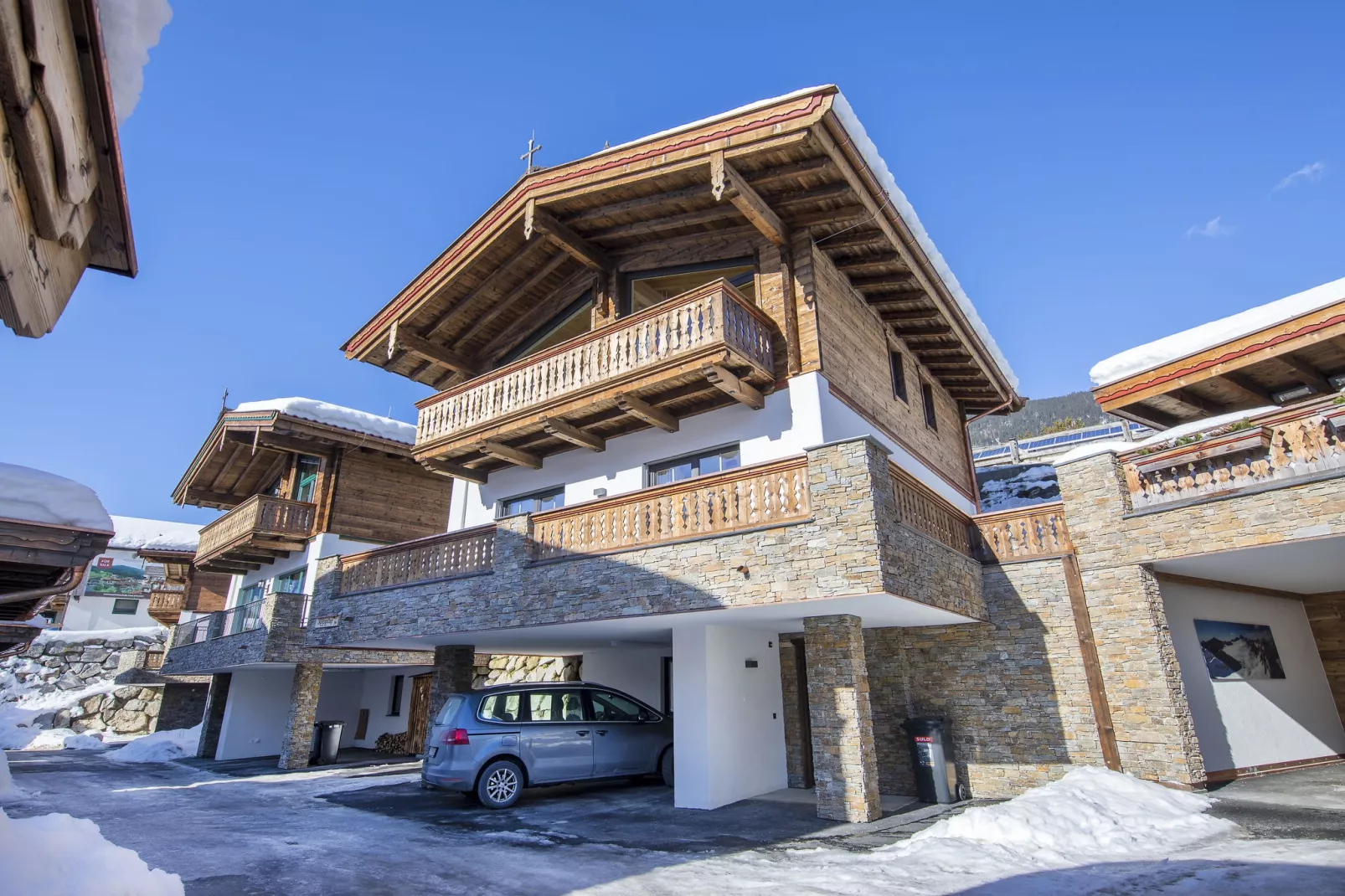 Nationalpark Chalet Gamsmutter-Exterior winter
