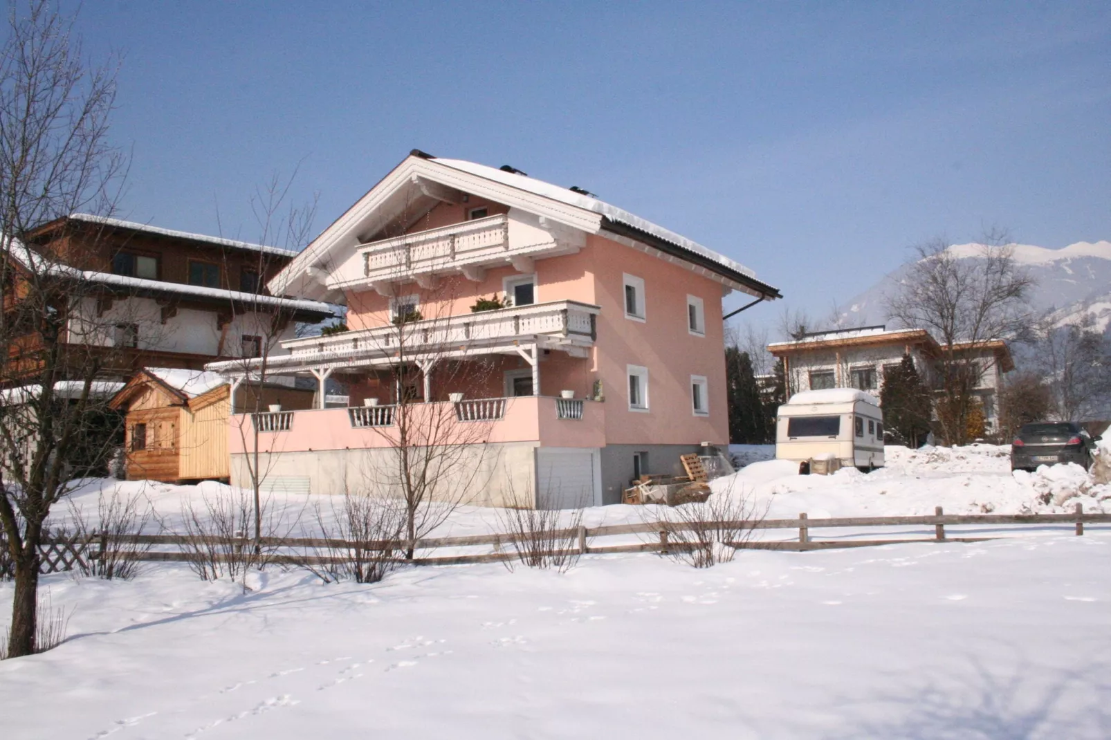 Lanthaler-Exterior winter