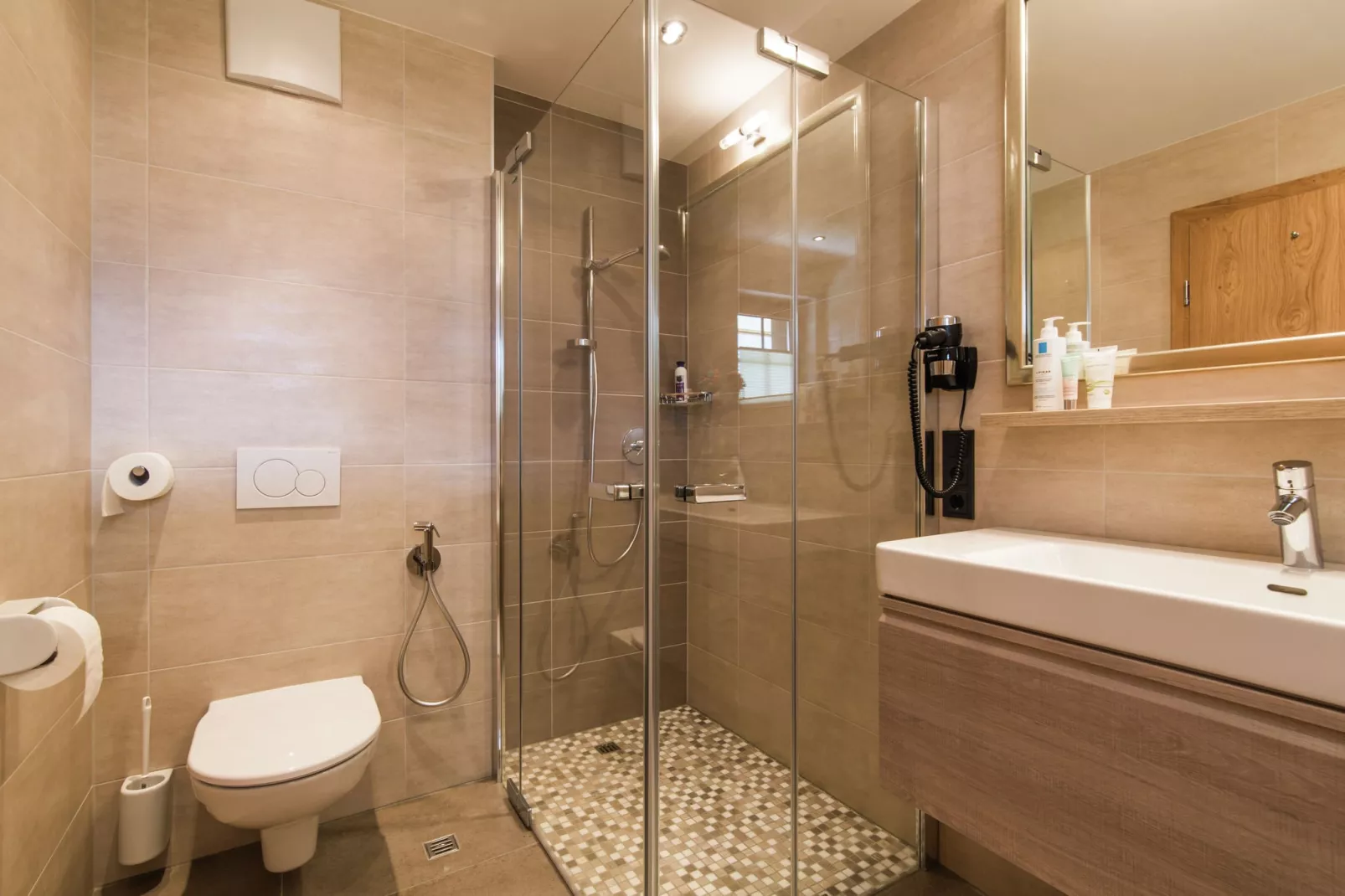 Nationalpark Chalet Gamsmutter-Bathroom