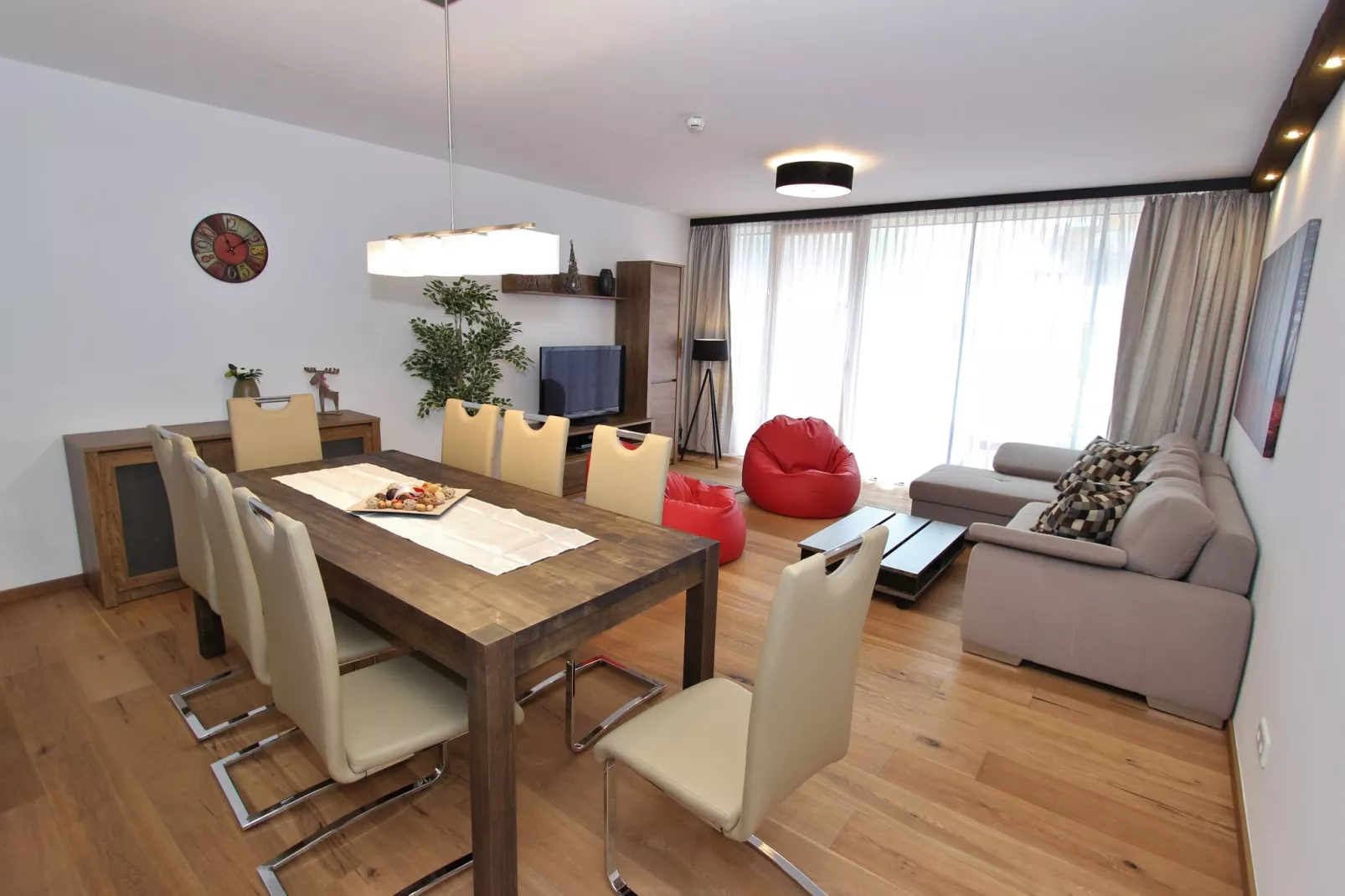 Wildkogel Appartement A-Dining room