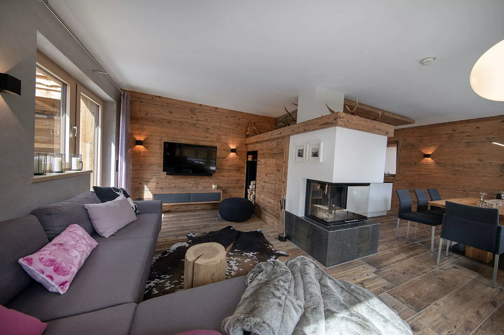 Nationalpark Chalet Lasörling-Living room
