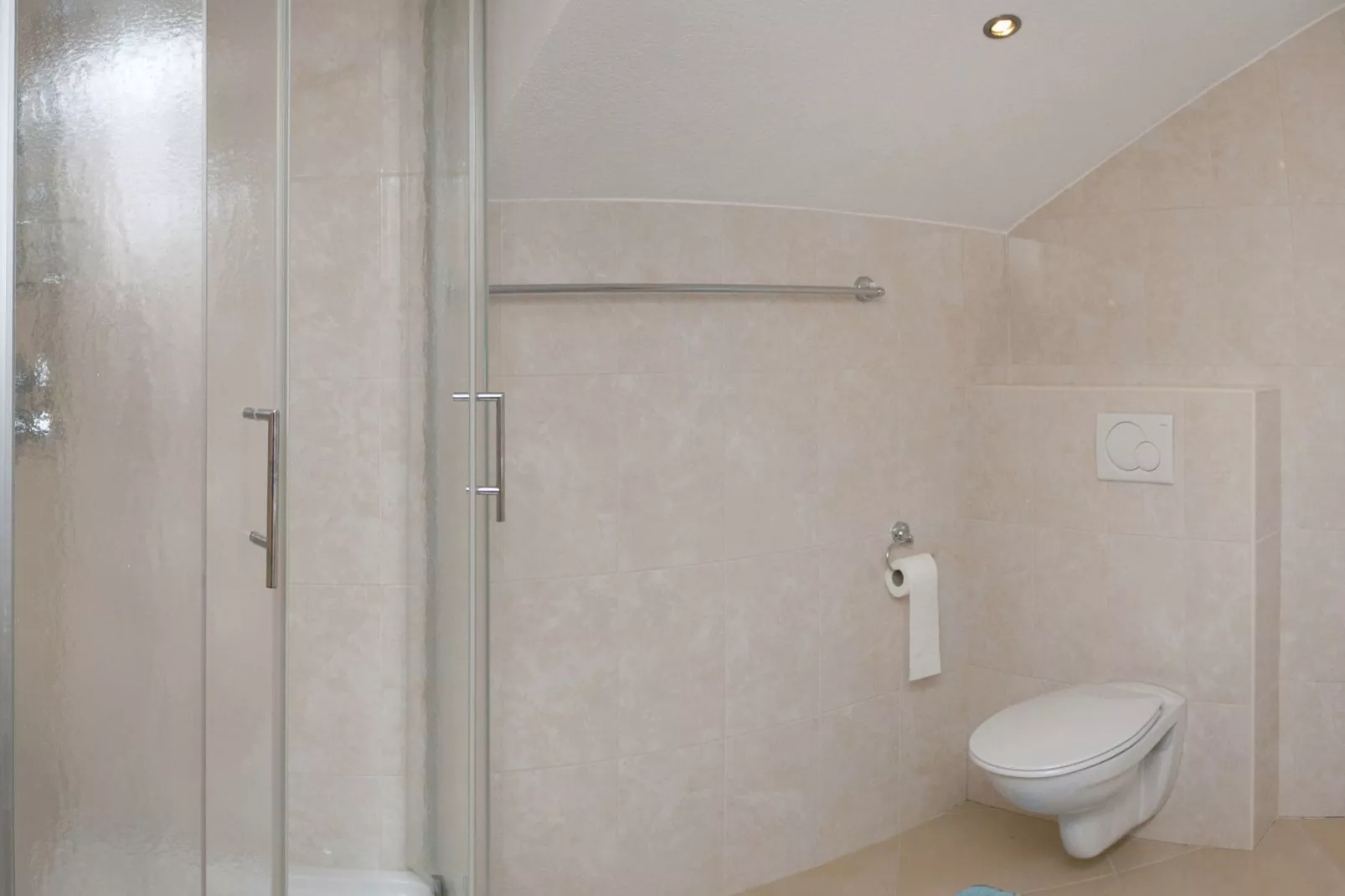 Lanthaler-Bathroom