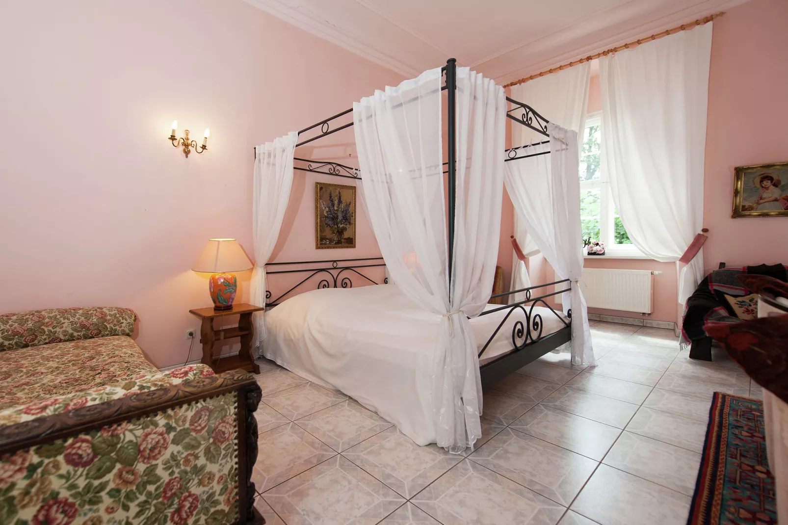 Urlaub im Schloss-Bedroom