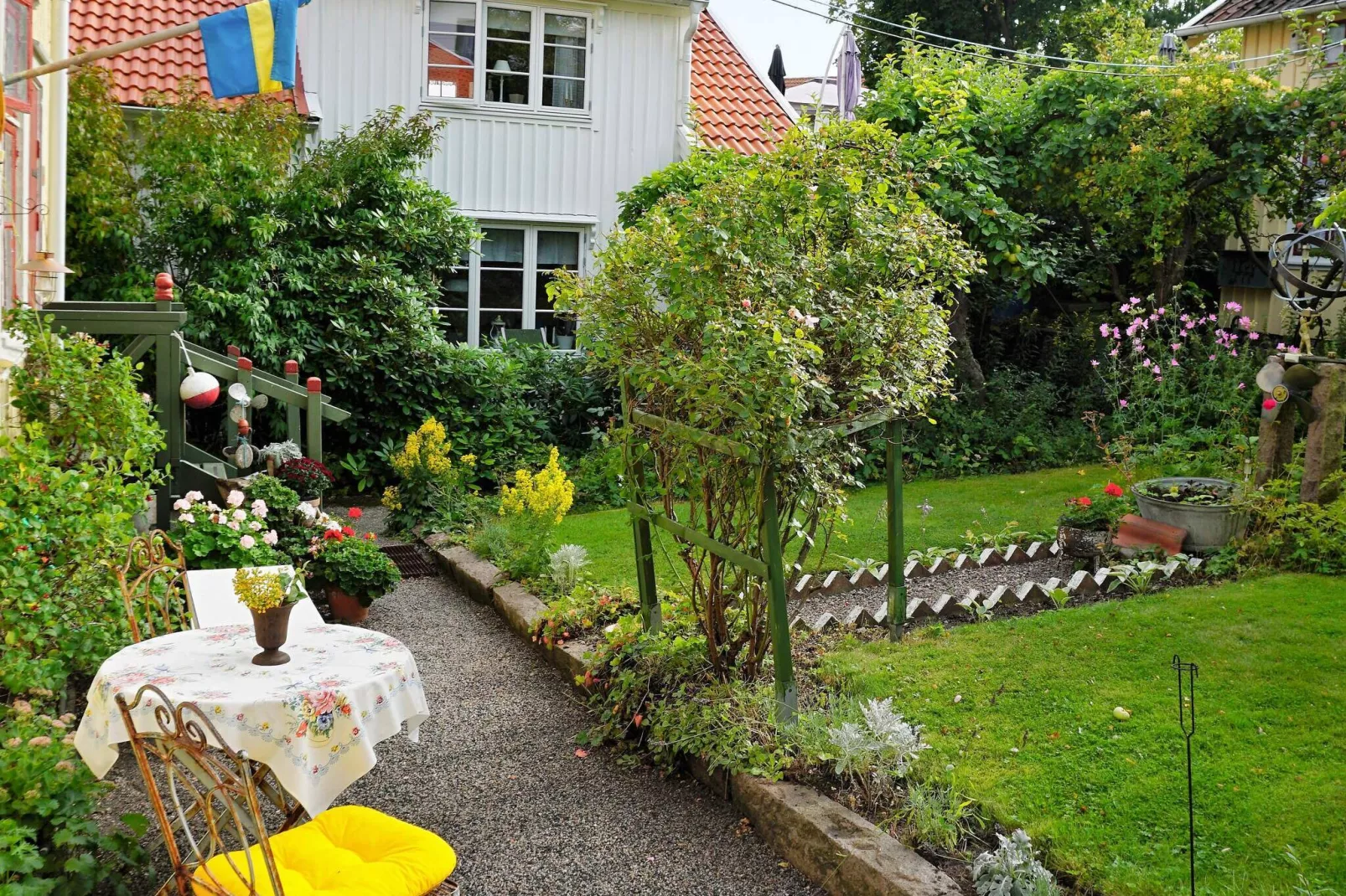 2 person holiday home in LYSEKIL-Outdoor