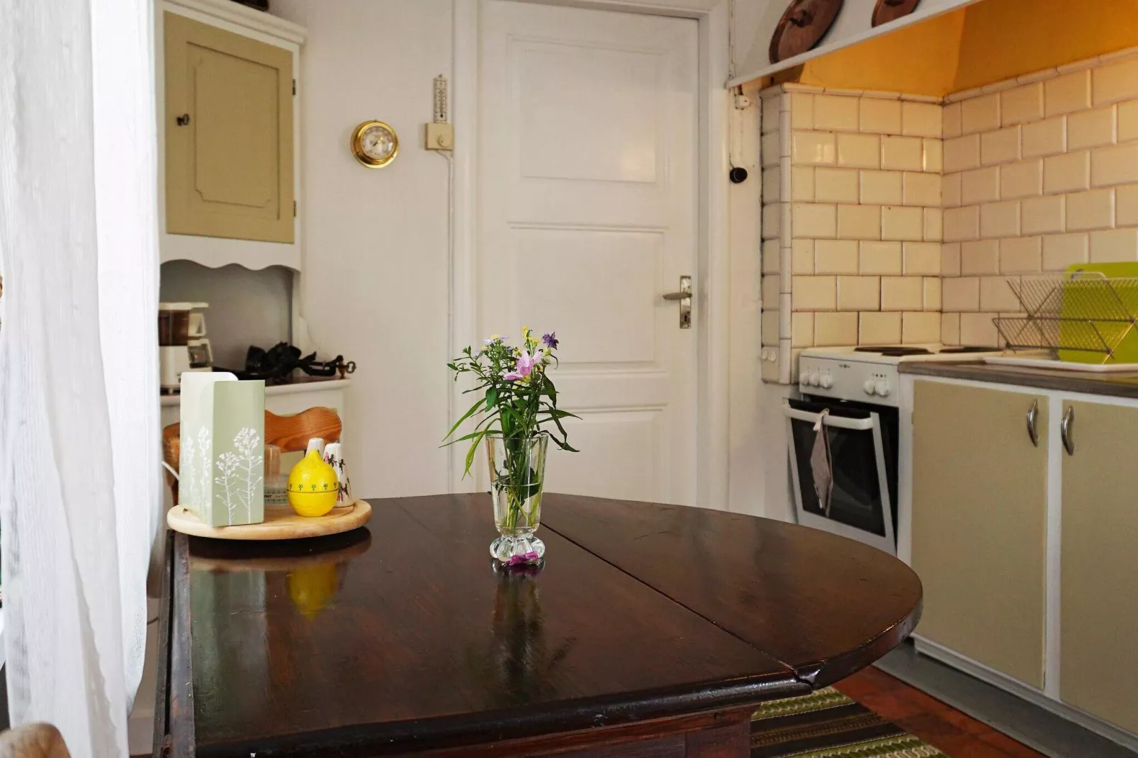 2 person holiday home in LYSEKIL-Indoor
