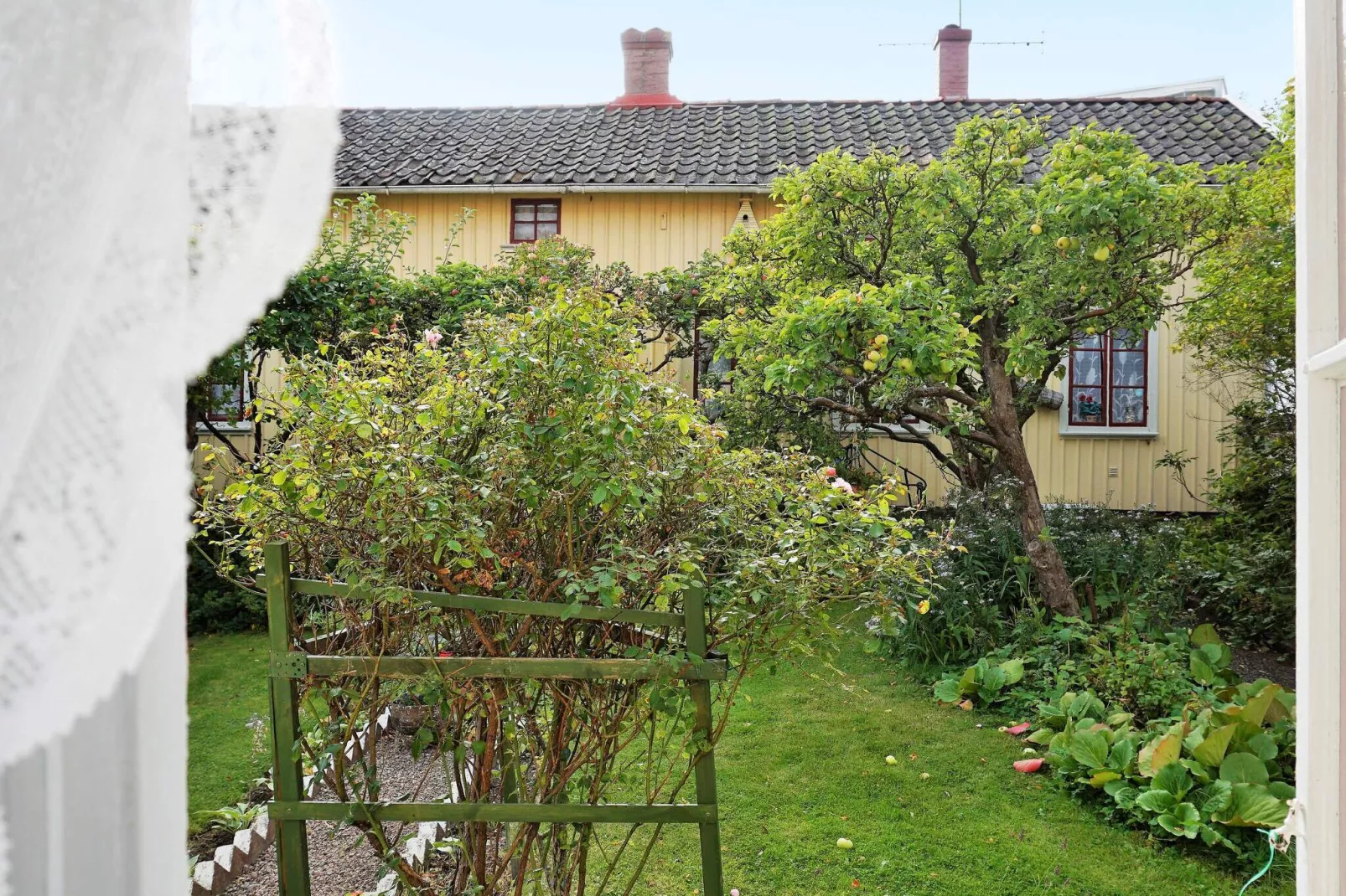 2 person holiday home in LYSEKIL-Indoor