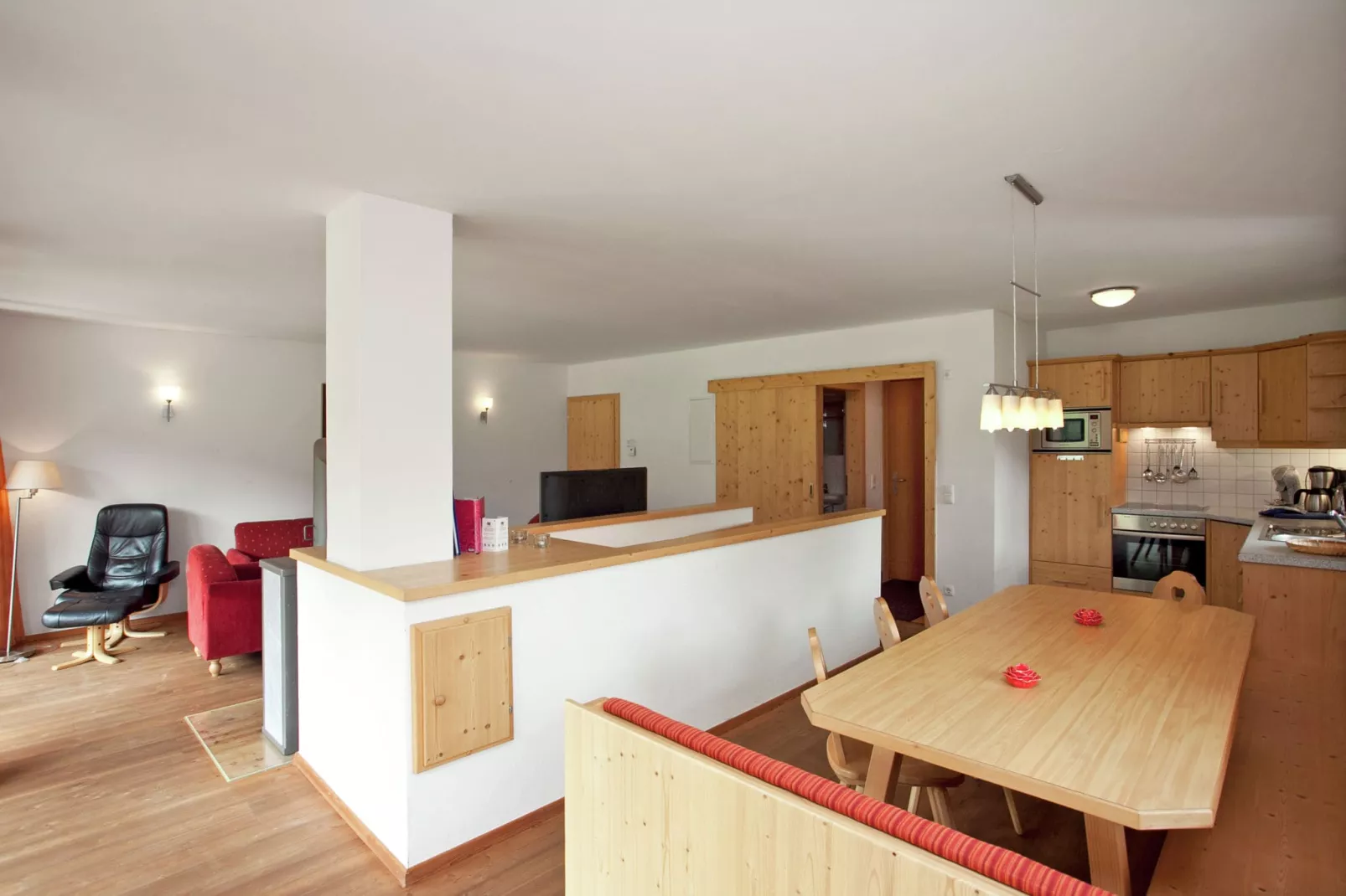 Maisonnette im Wald-Dining room
