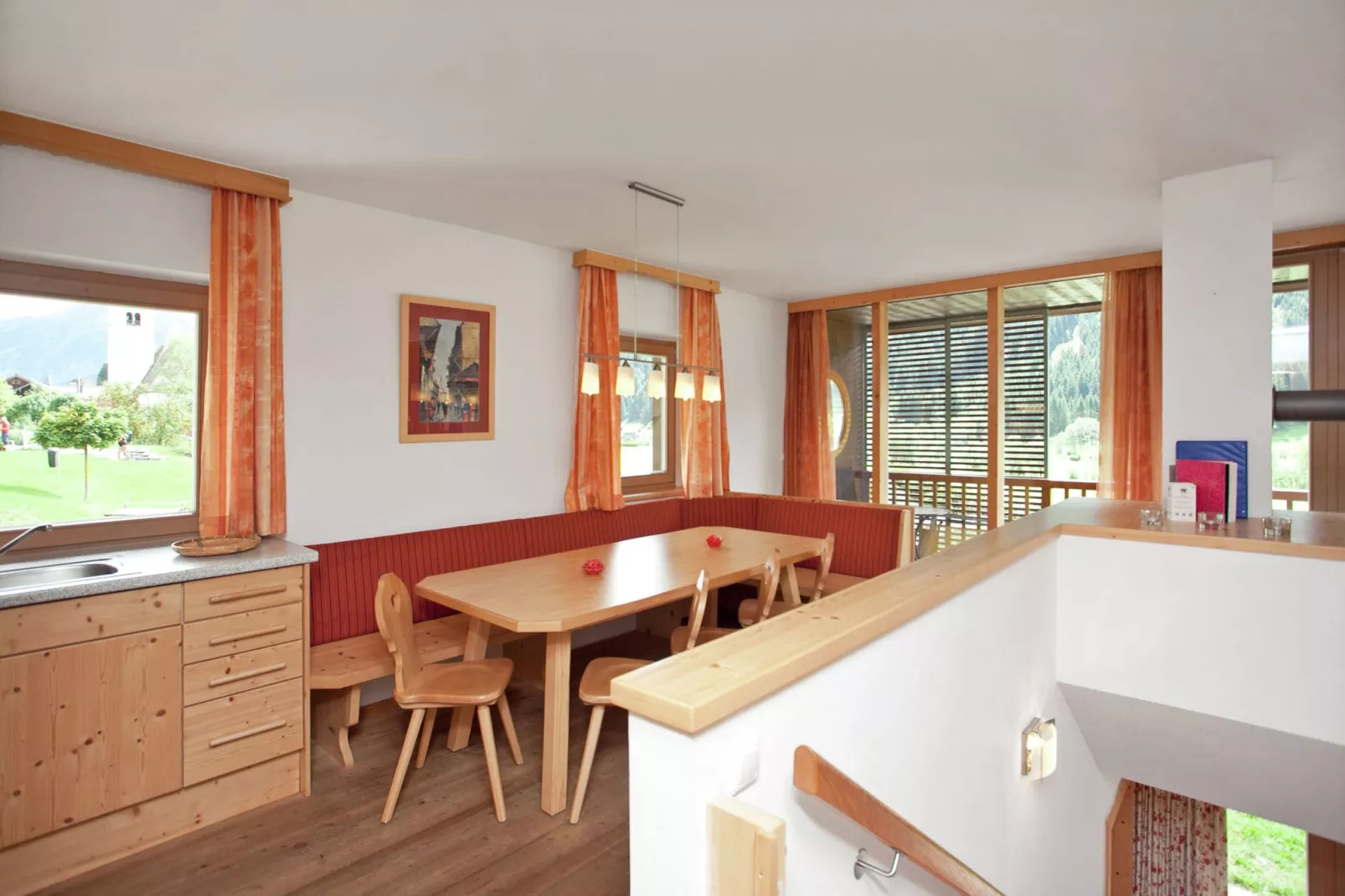 Maisonnette im Wald-Dining room