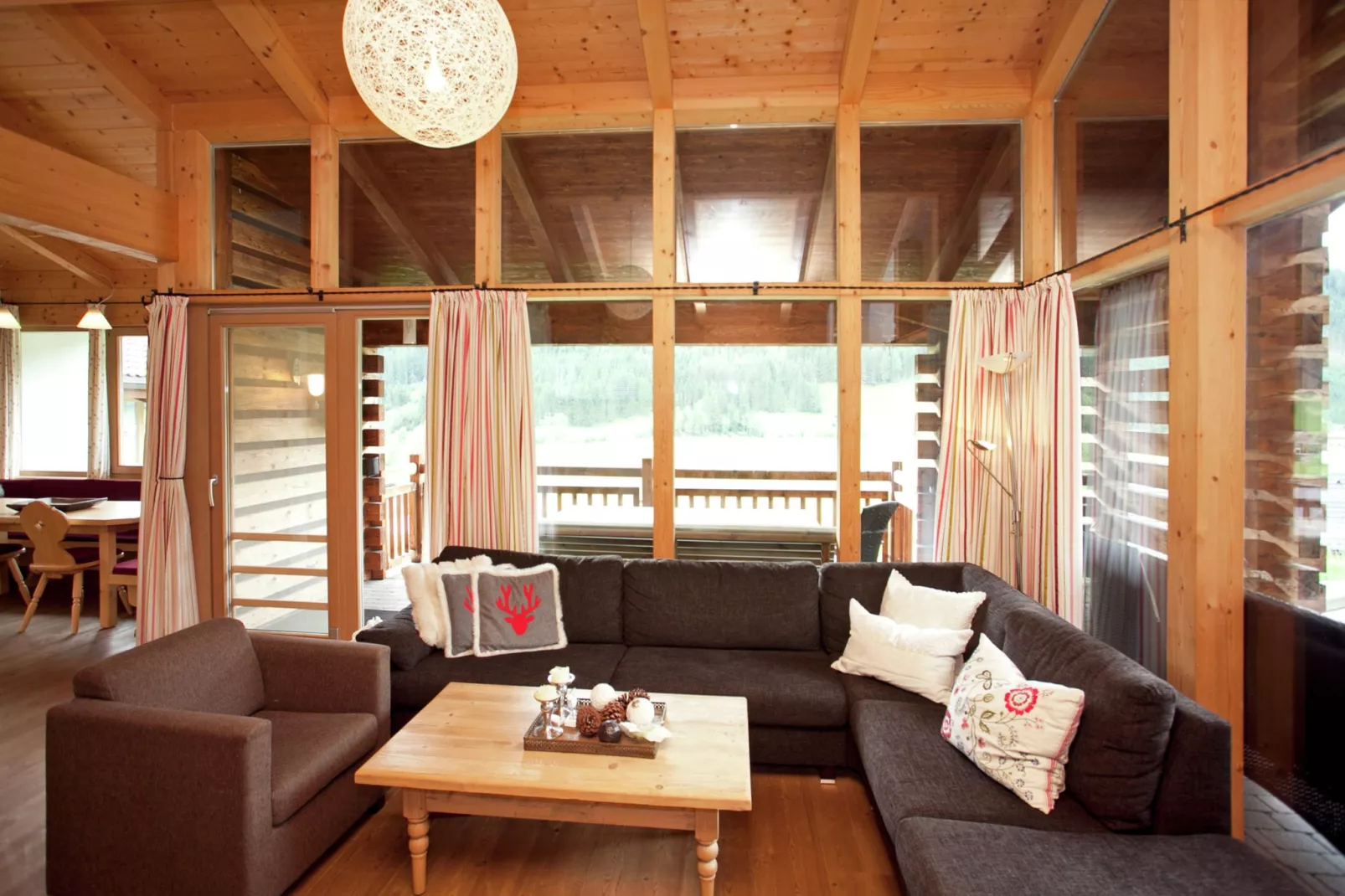 Chalets im Wald-Living room