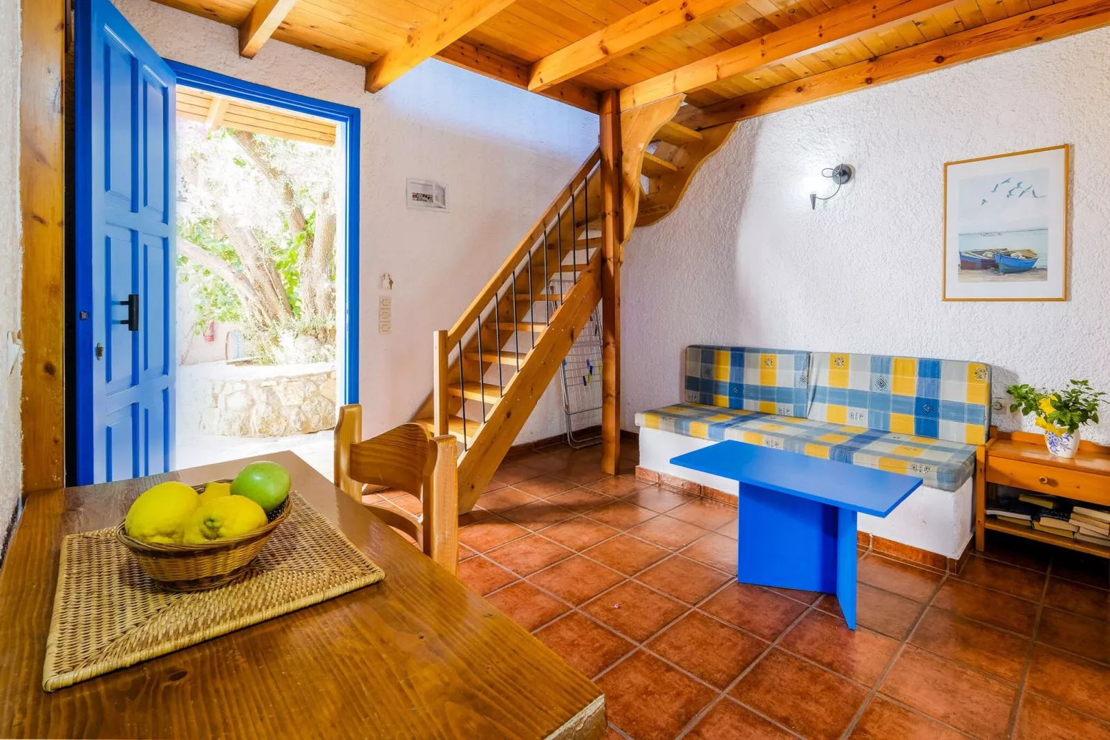 Olive Tree Cottage No 2-Living room