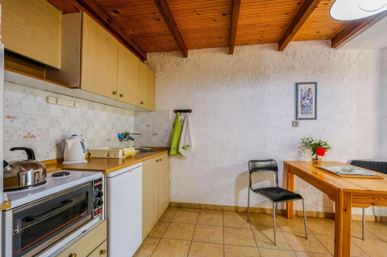 Olive Tree Cottage No 2-Kitchen