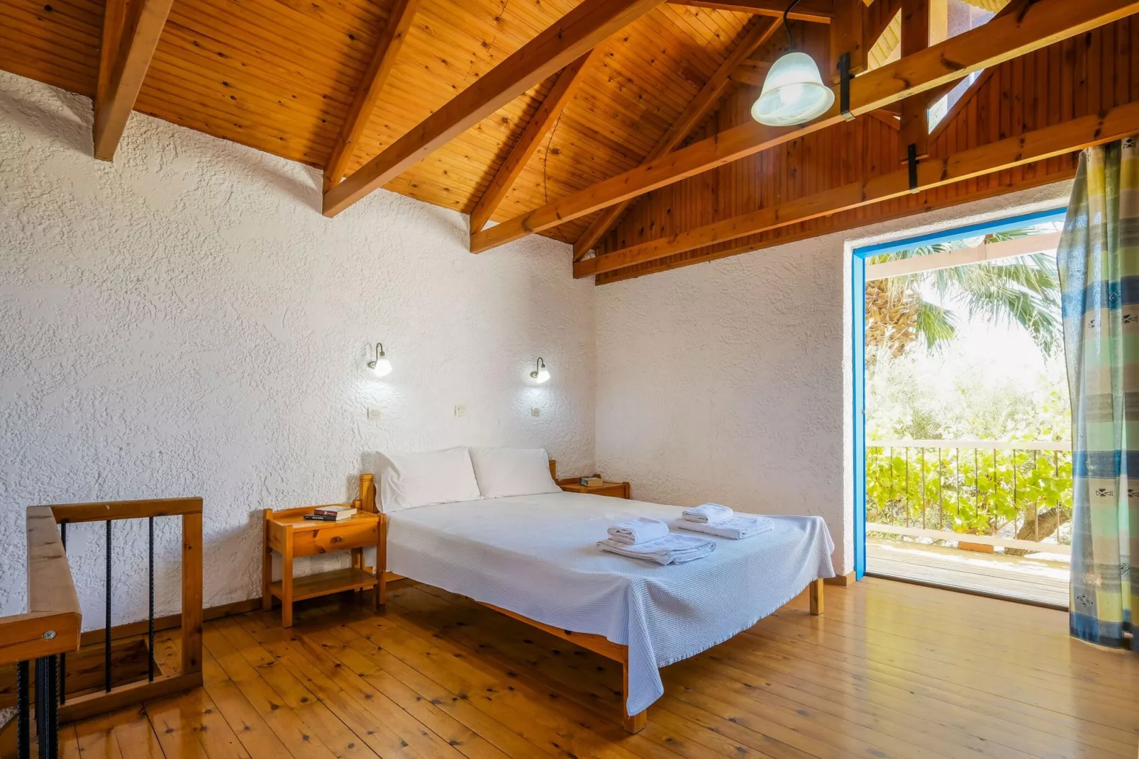 Olive Tree Cottage No 2-Bedroom