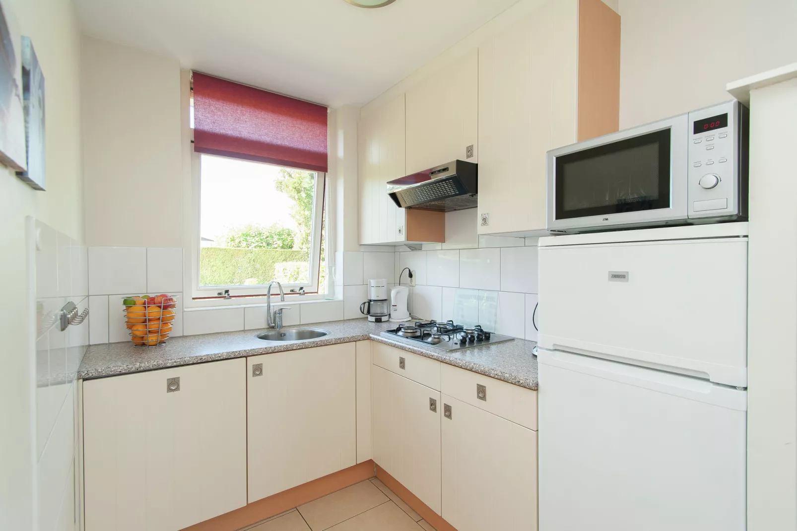 Bungalowpark de Gouden Spar 1-Kitchen