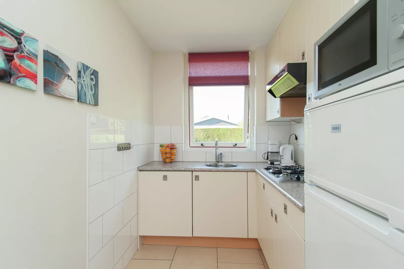 Bungalowpark de Gouden Spar 1-Kitchen