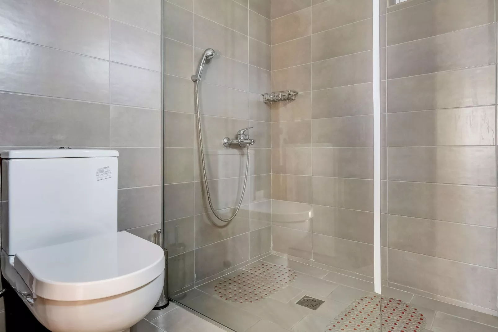 Seaview Studio 2-Badezimmer