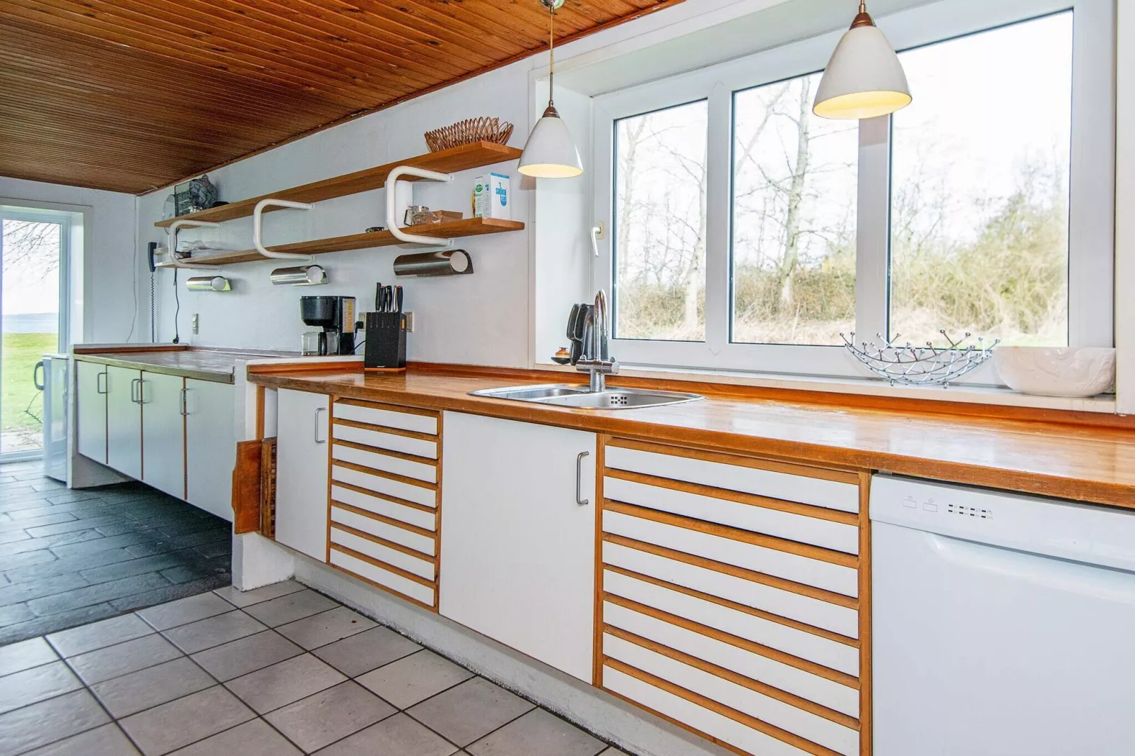 16 person holiday home in Aabenraa-Indoor