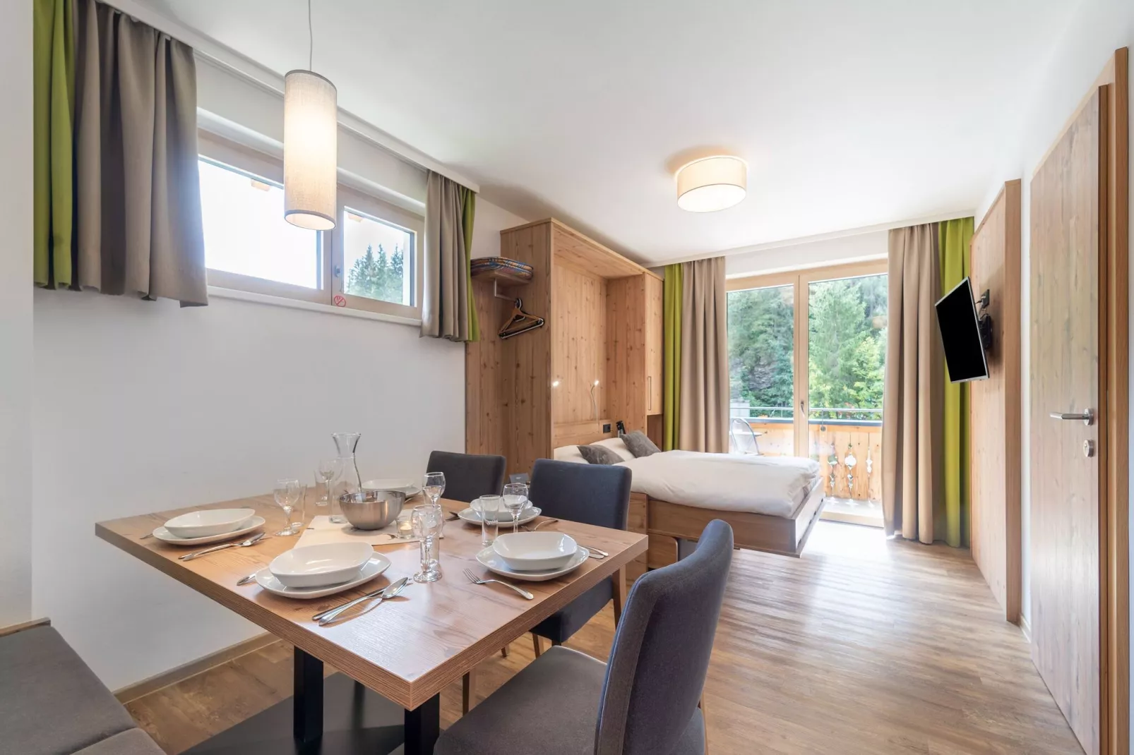 Saalach Appartement 7-Dining room