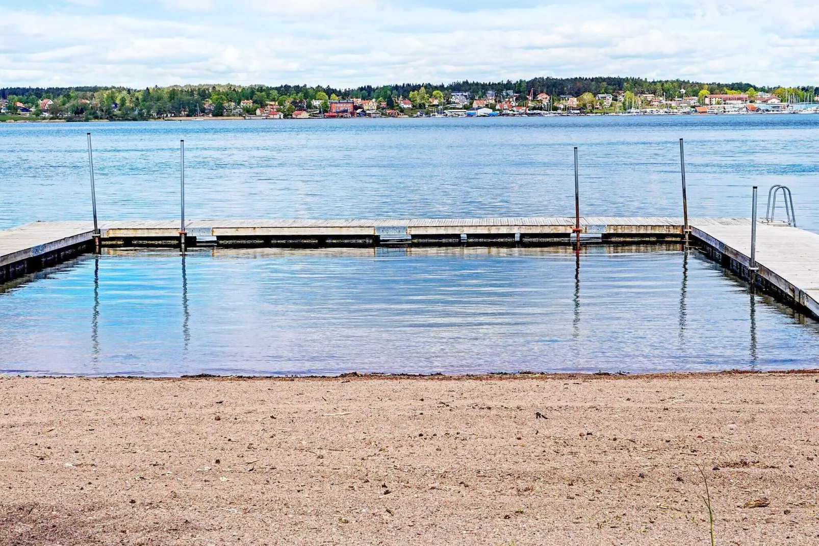 Seaside Serenity in Loftahammar-By Traum-Not tagged