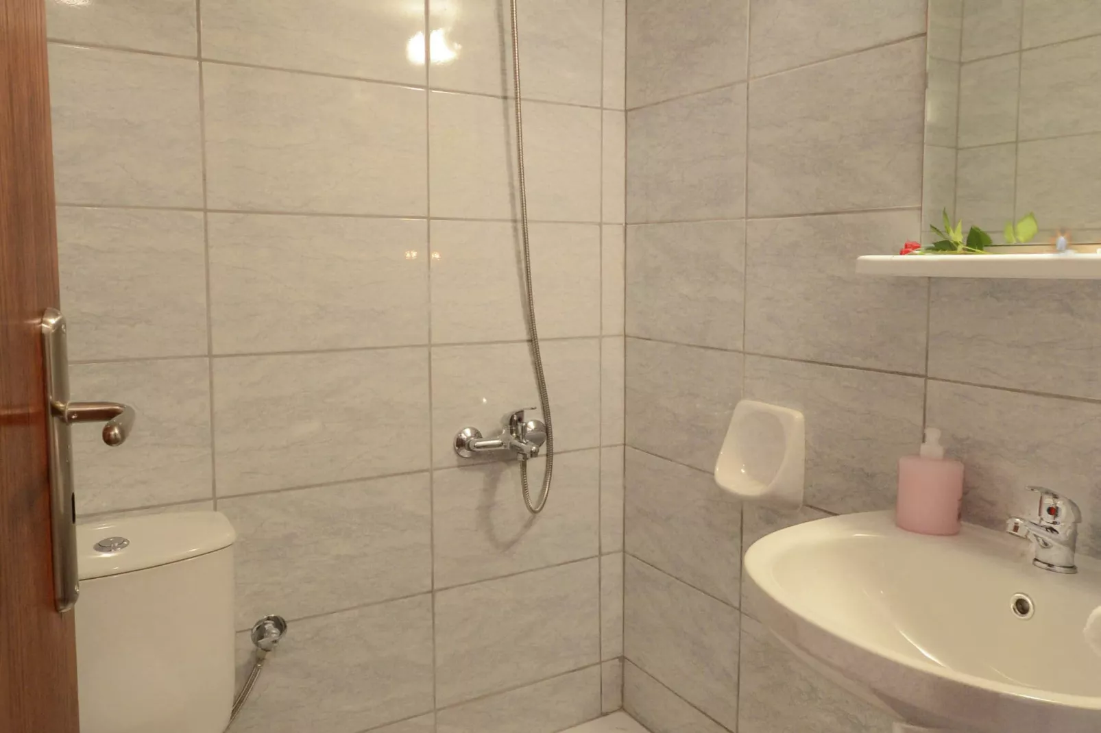 Villa Roula-Bathroom