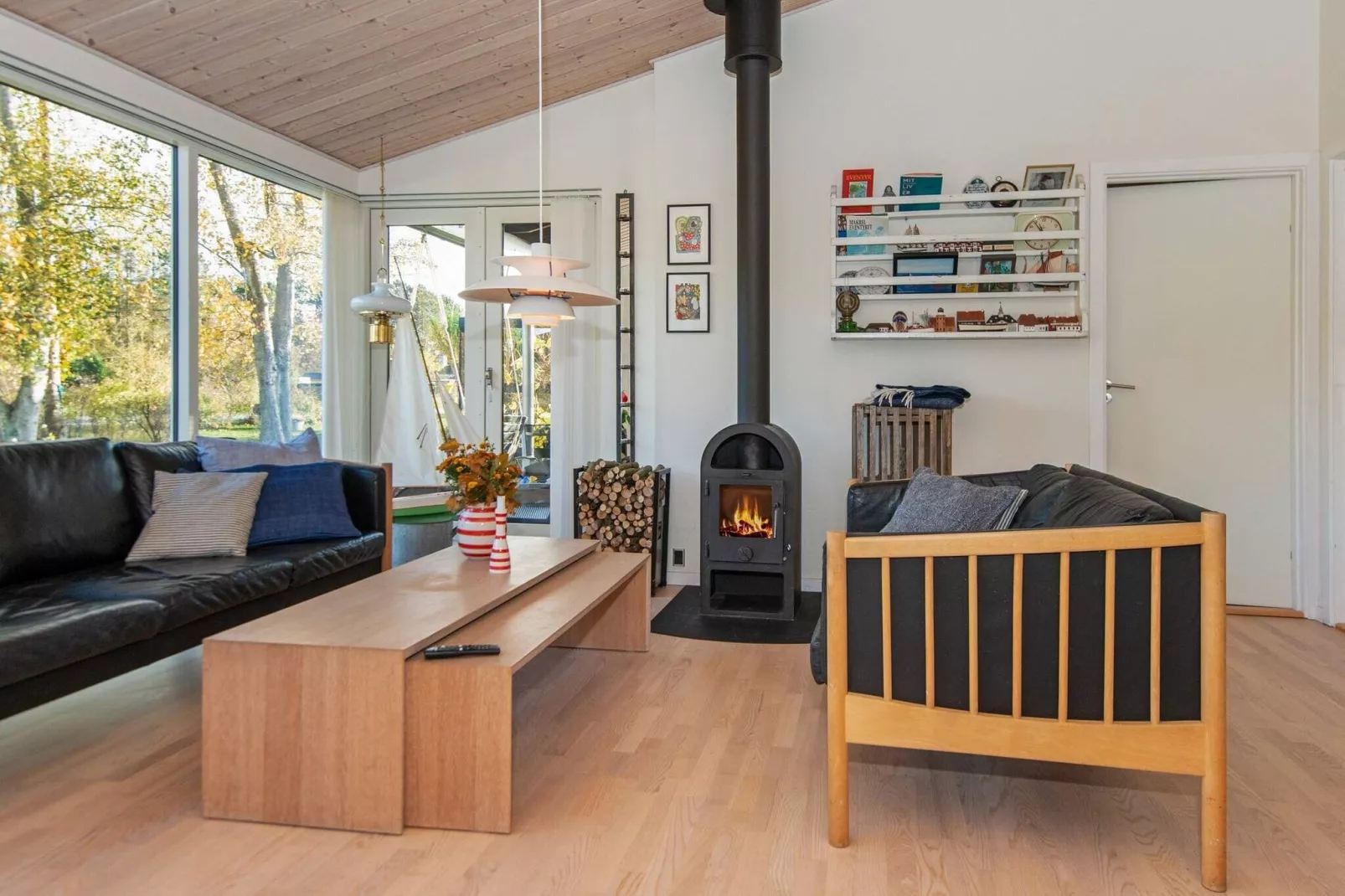8 person holiday home in Glesborg