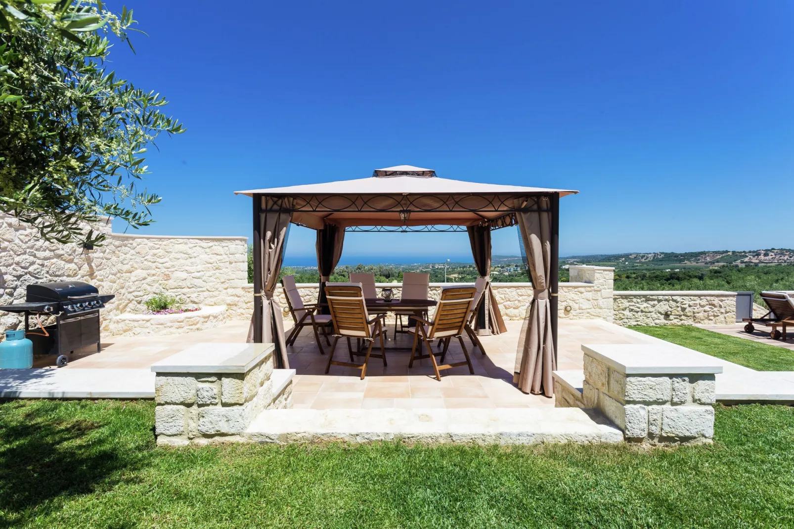 Villa Fragkia-Exterior summer