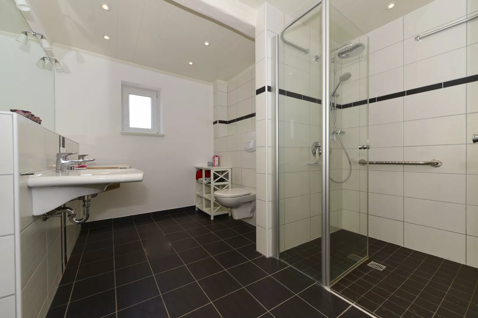 Ferienwohnung in Wyk Boldixum - 4 Pers-Bathroom
