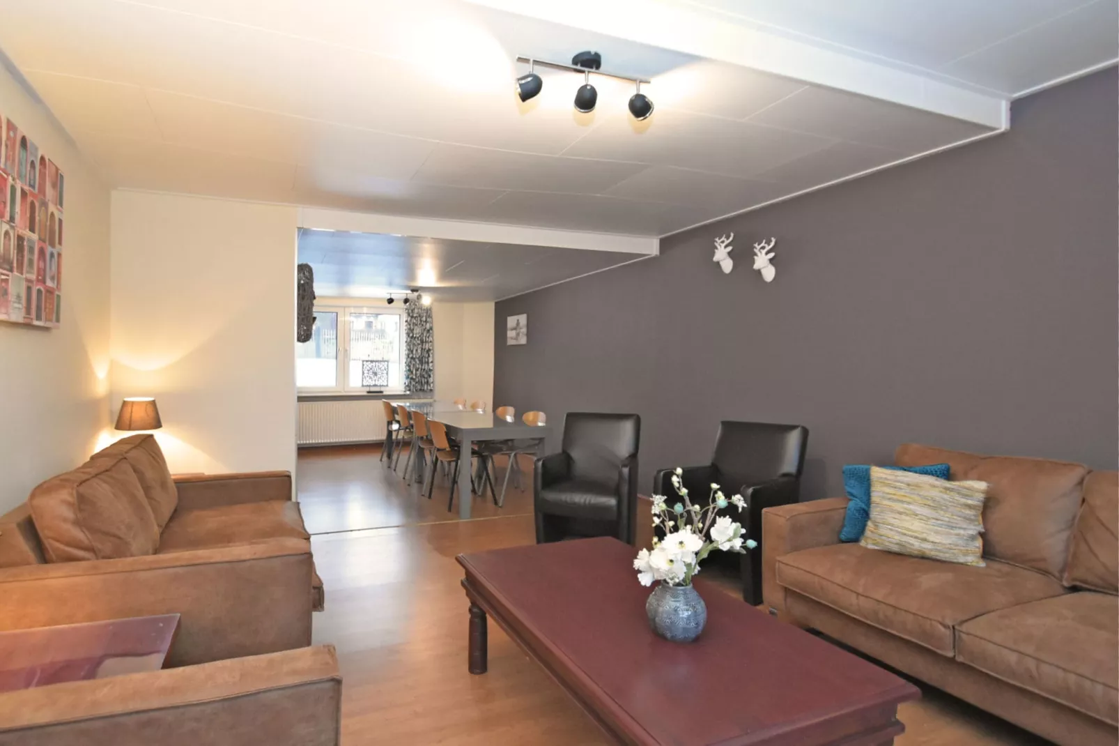 Ober-Waroldern-Living room