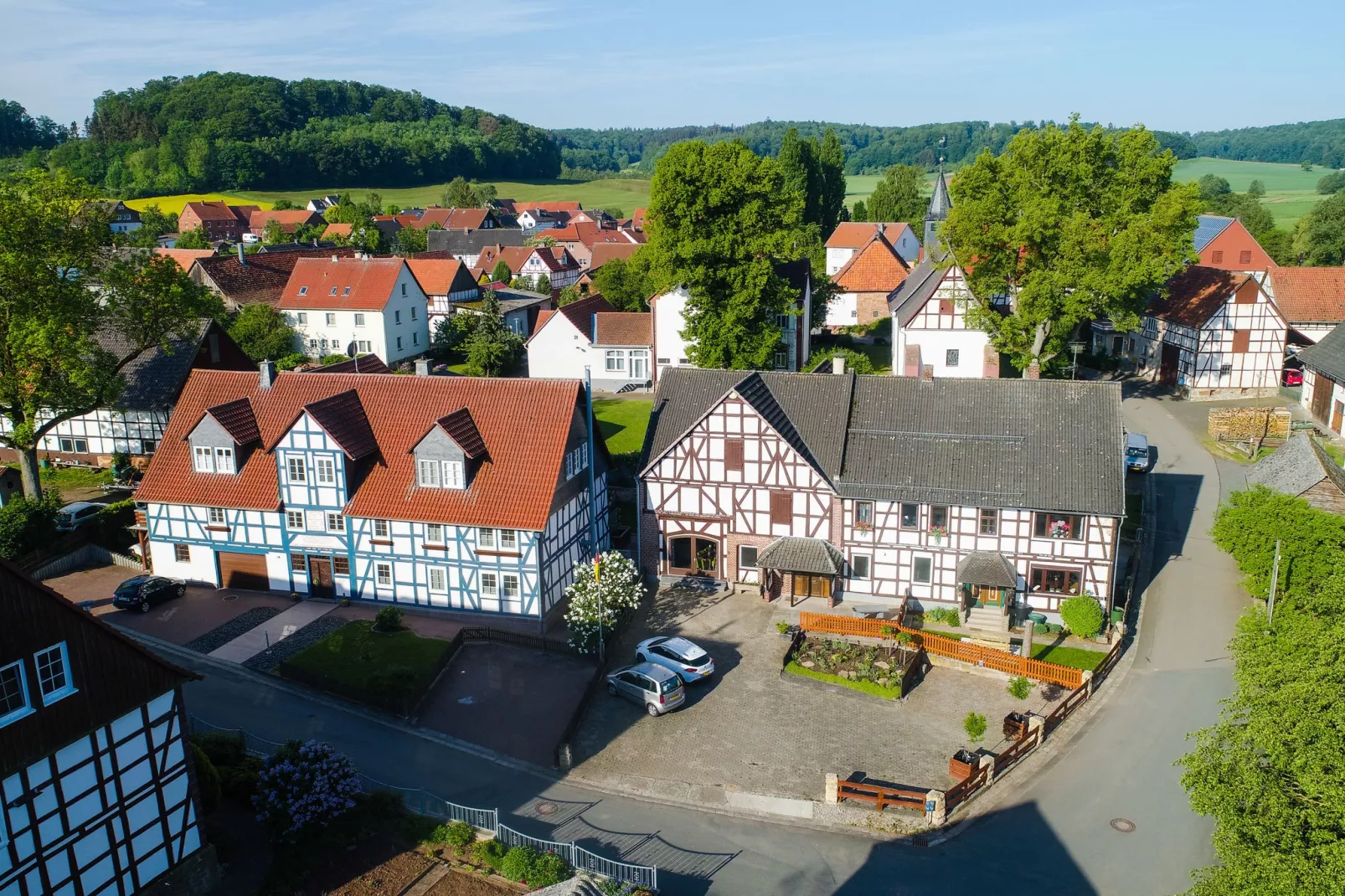 Ober-Waroldern-Exterior summer