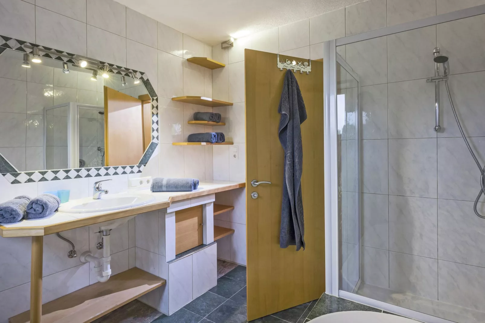 Seetal Residenz-Bathroom