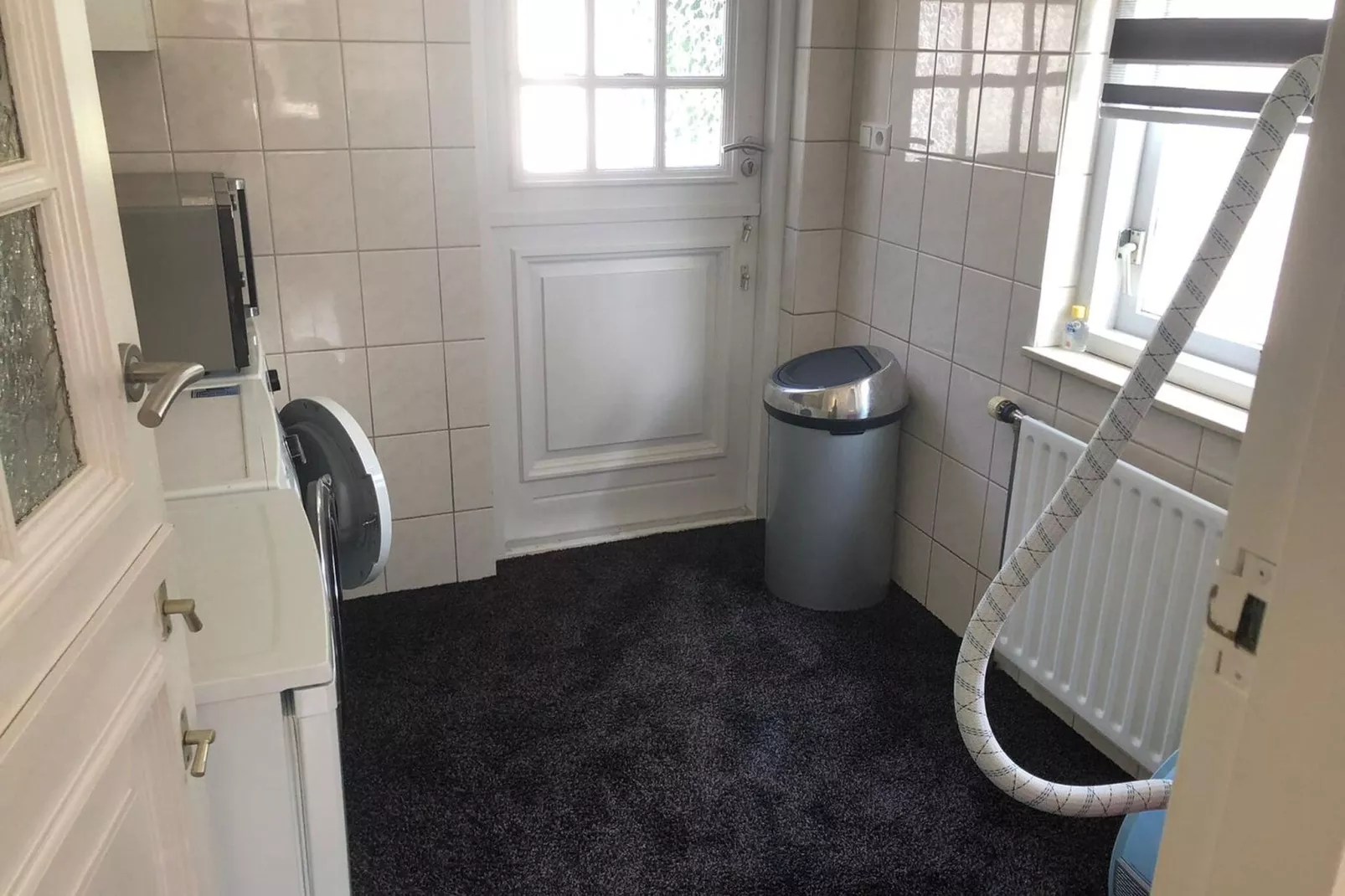 De Trots van de Konijnenberg-Hall d'accueil