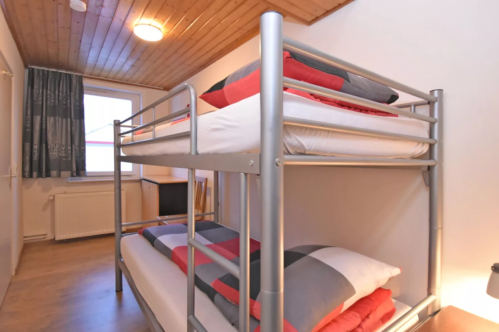 Ober-Waroldern-Schlafzimmer