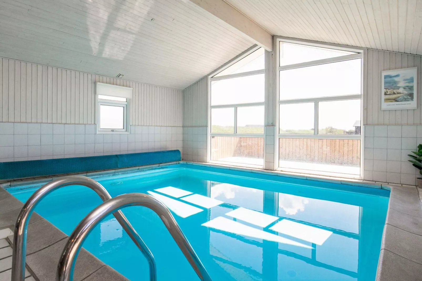 Luxury Cottage with Pool and Sauna-By Traum-Swimming pool
