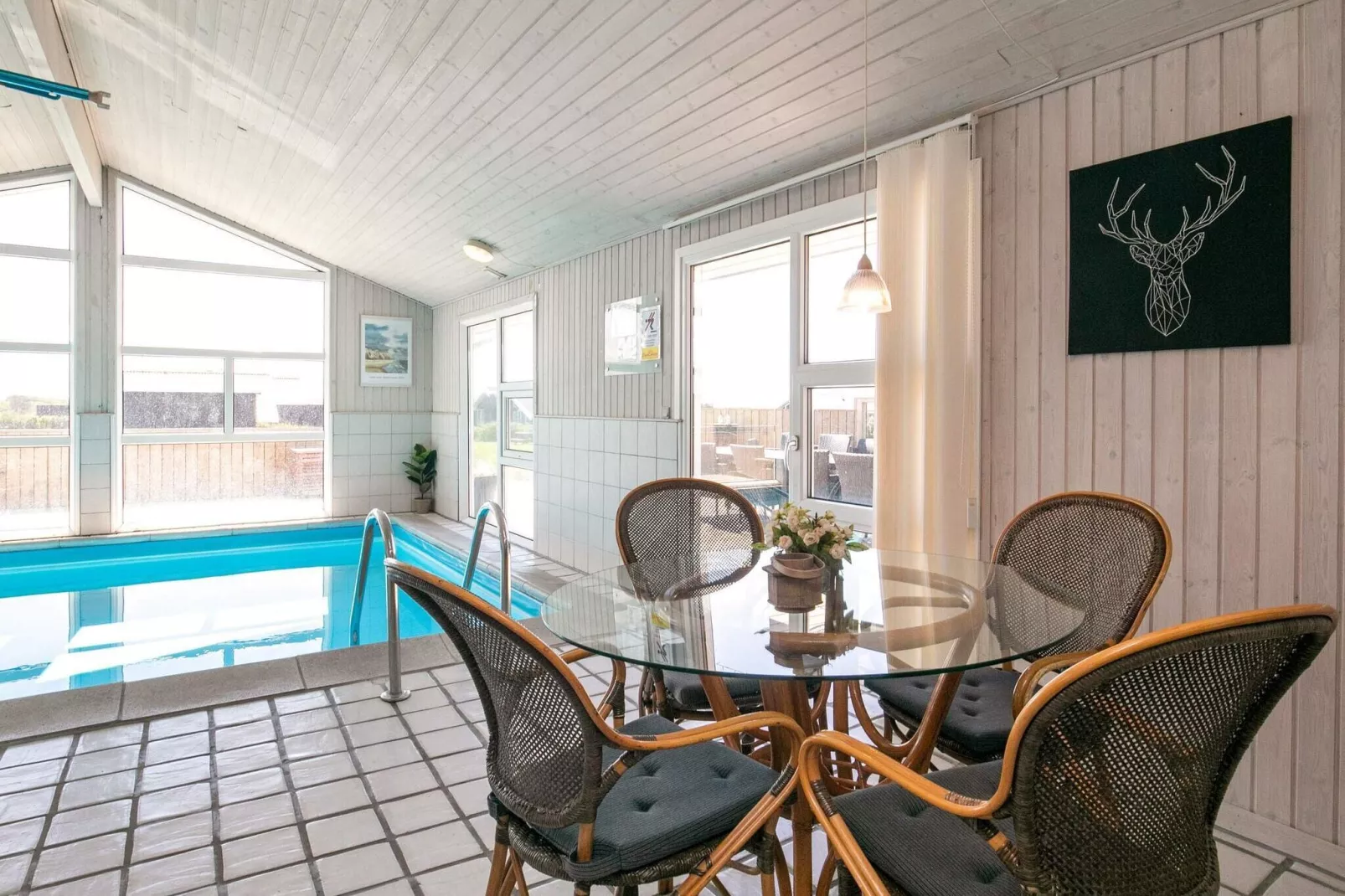 Luxury Cottage with Pool and Sauna-By Traum-Swimming pool