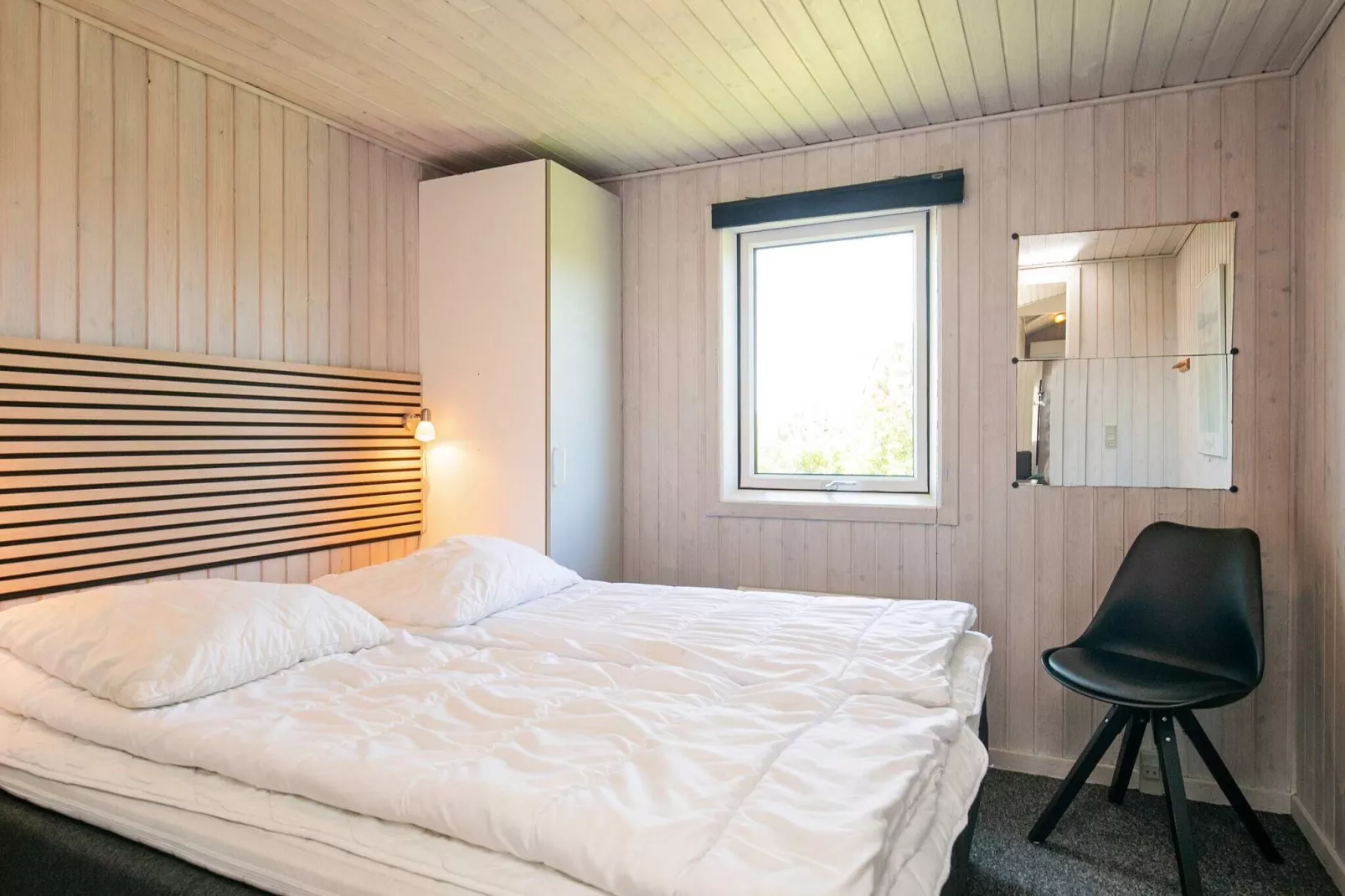 Luxury Cottage with Pool and Sauna-By Traum-Indoor