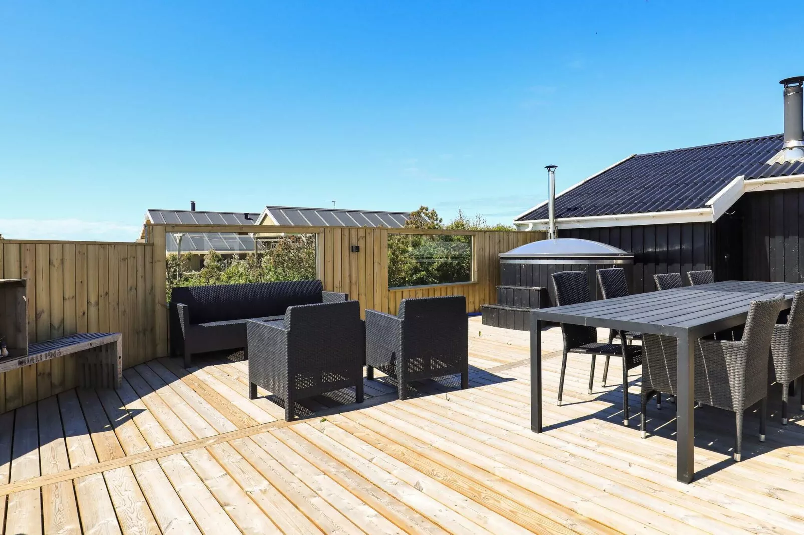 Luxury Cottage with Pool and Sauna-By Traum-View