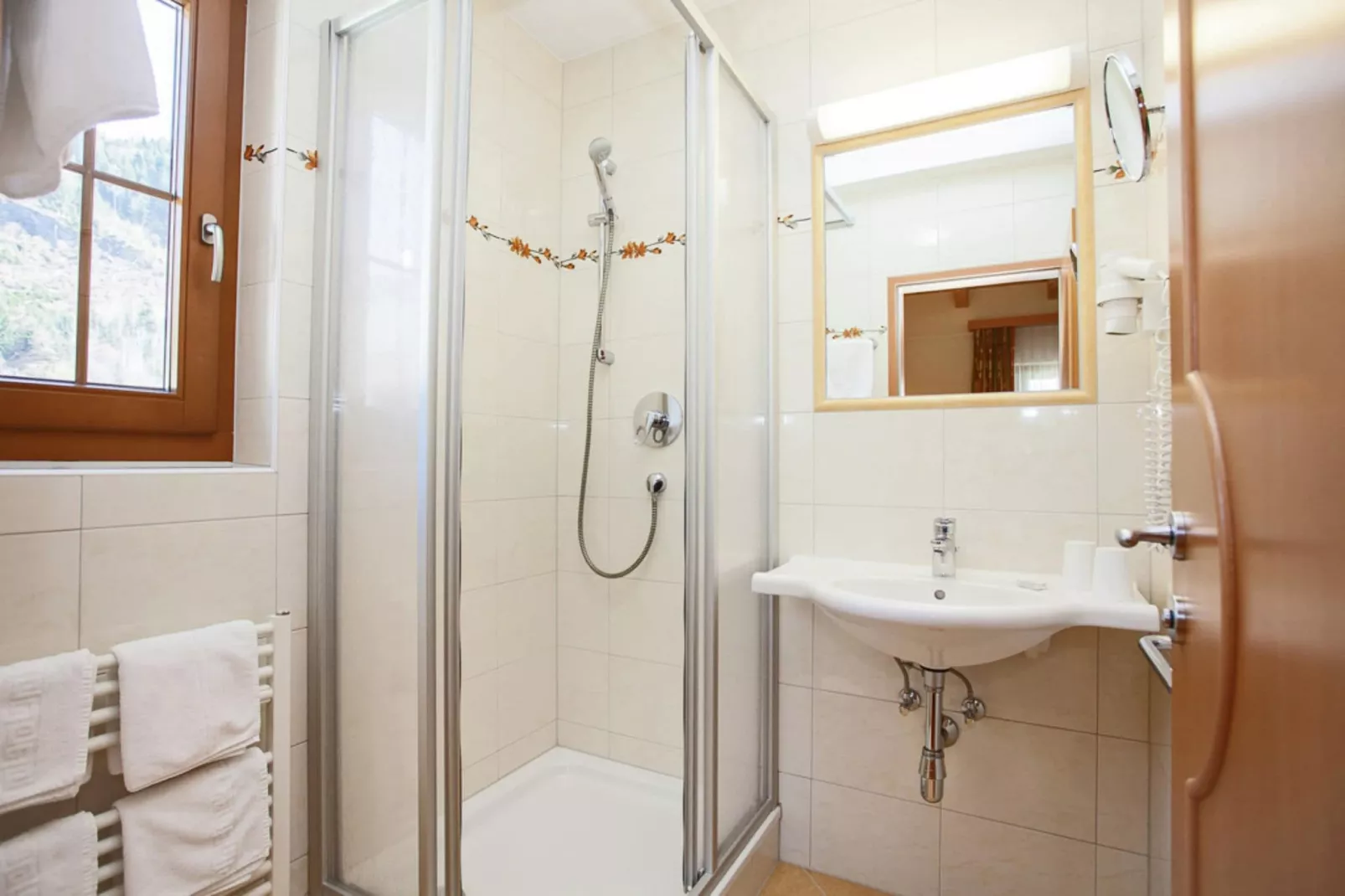Apart Franz Josef - Top 3 und 4-Bathroom