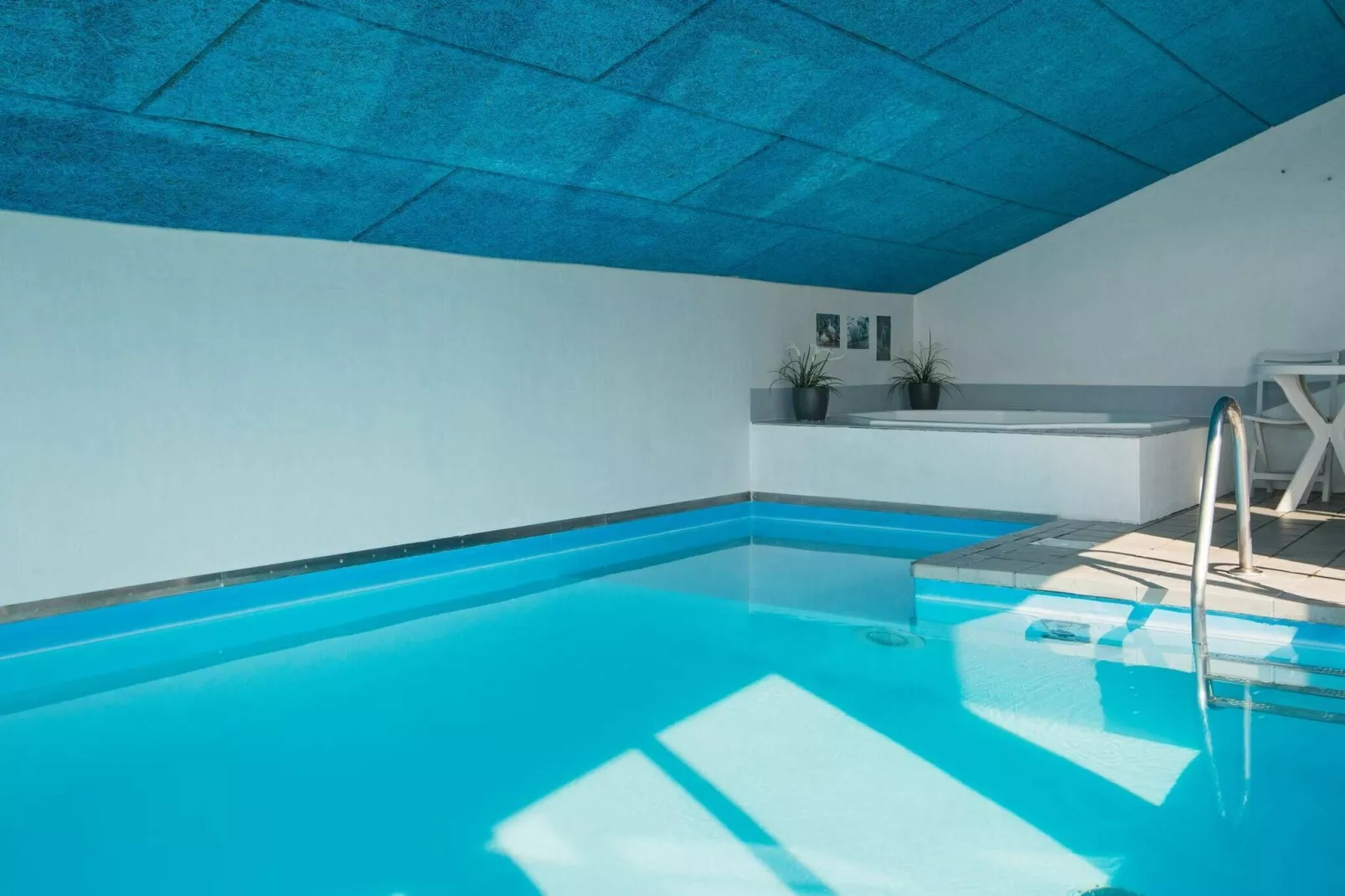 10 person holiday home in Ebeltoft-Pool