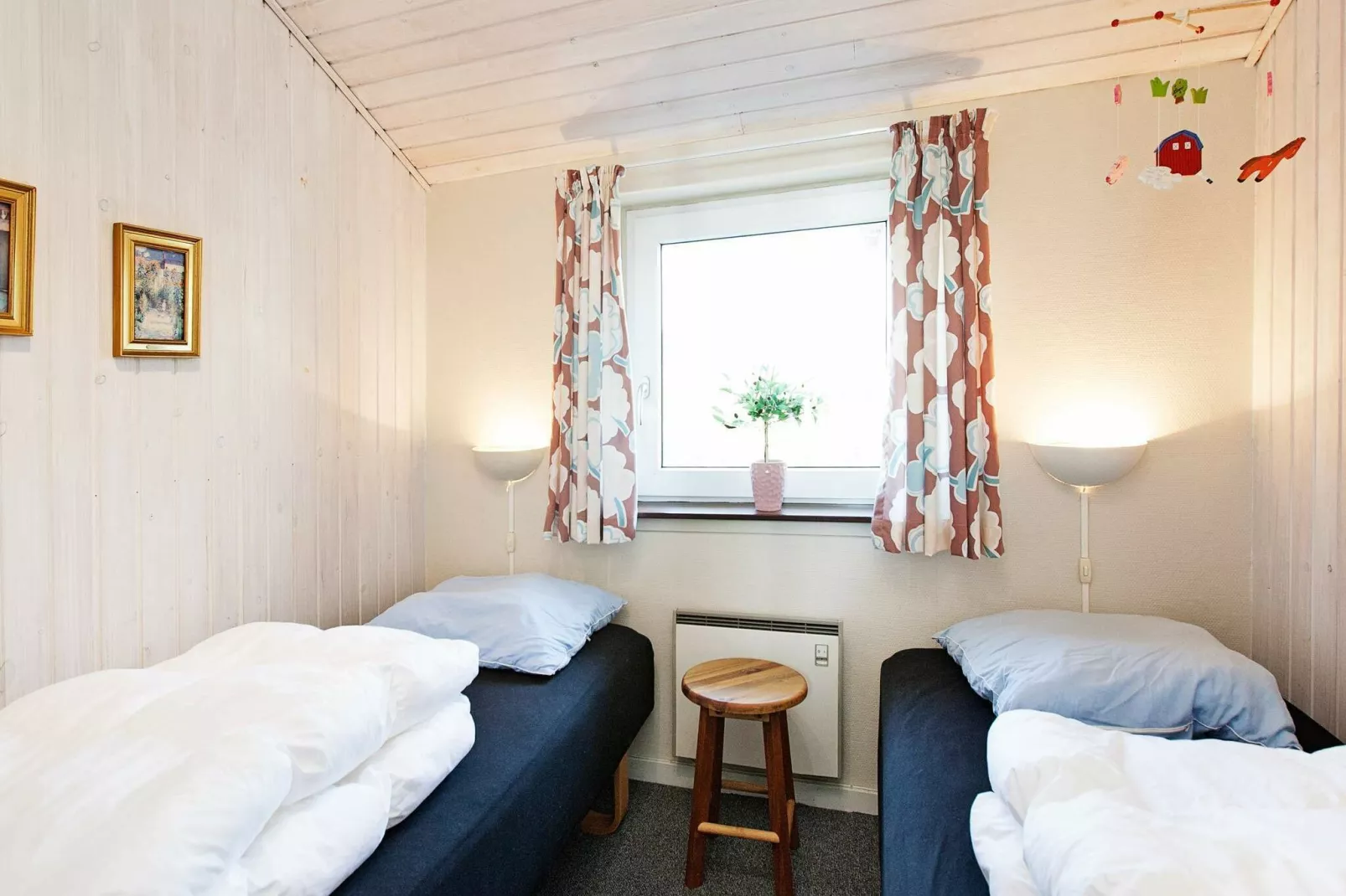 10 person holiday home in Ebeltoft-Indoor