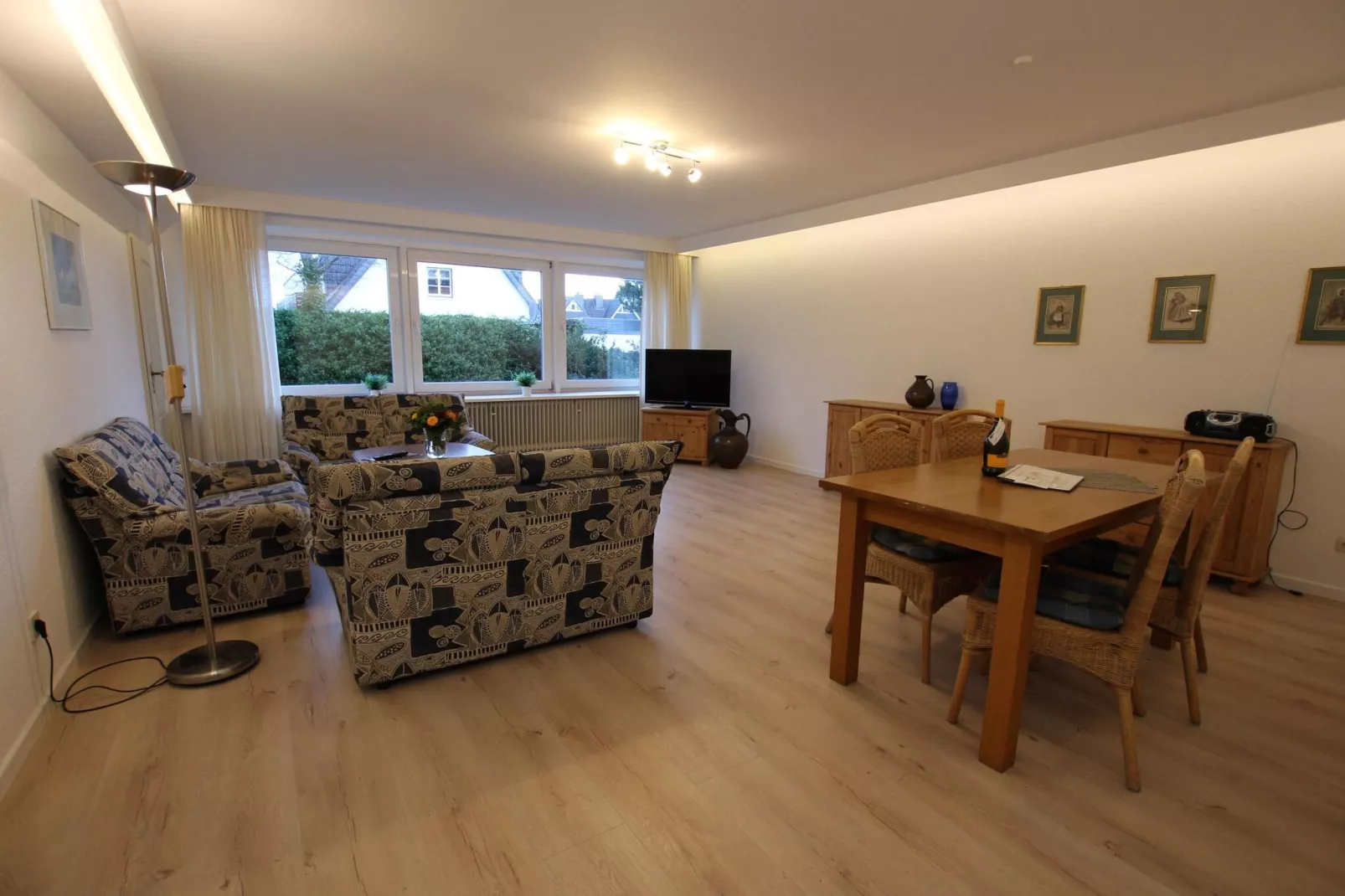 Apartementhaus Ulrike Wohnung 3 - Westerland-Dining room