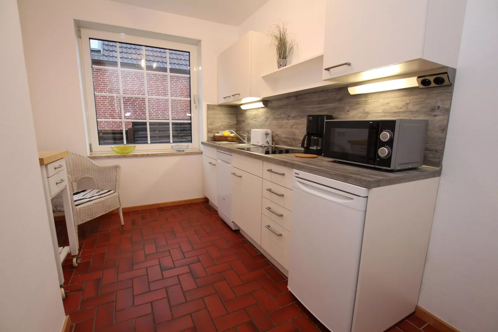 Apartementhaus Ulrike Wohnung 3 - Westerland-Kitchen