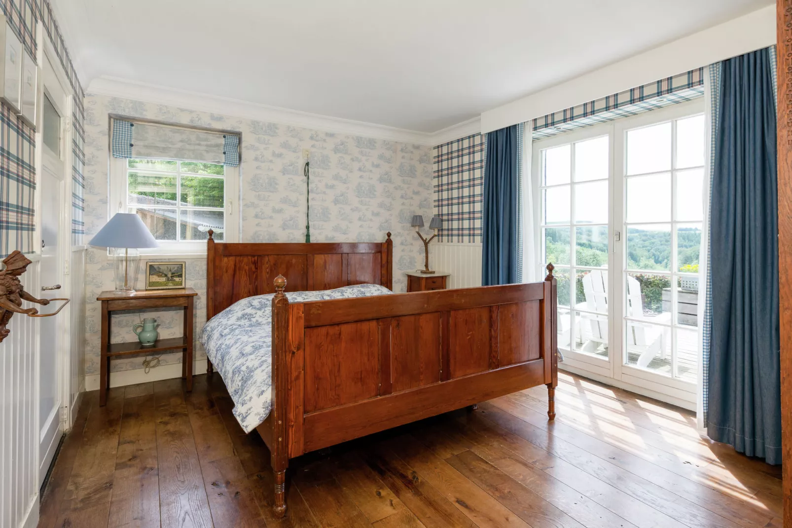 Fermina Daza-Bedroom