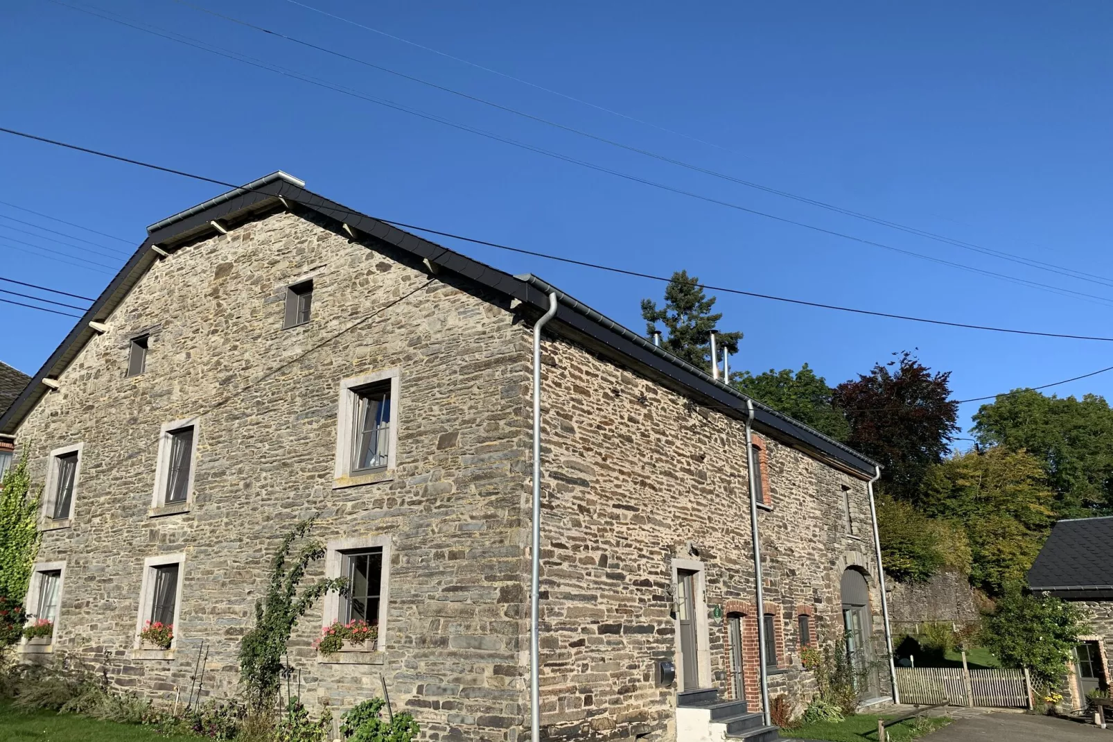 Coeur de Boeur-Exterior summer