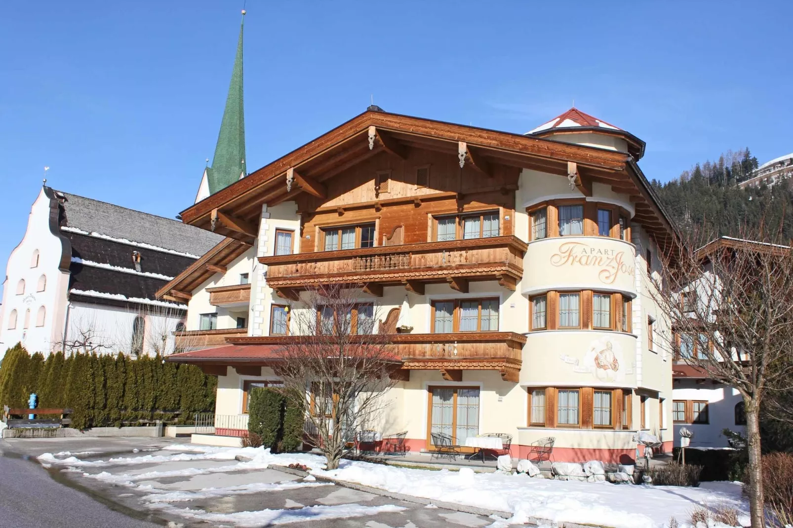 Apart Franz Josef - Top 1-Exterior winter