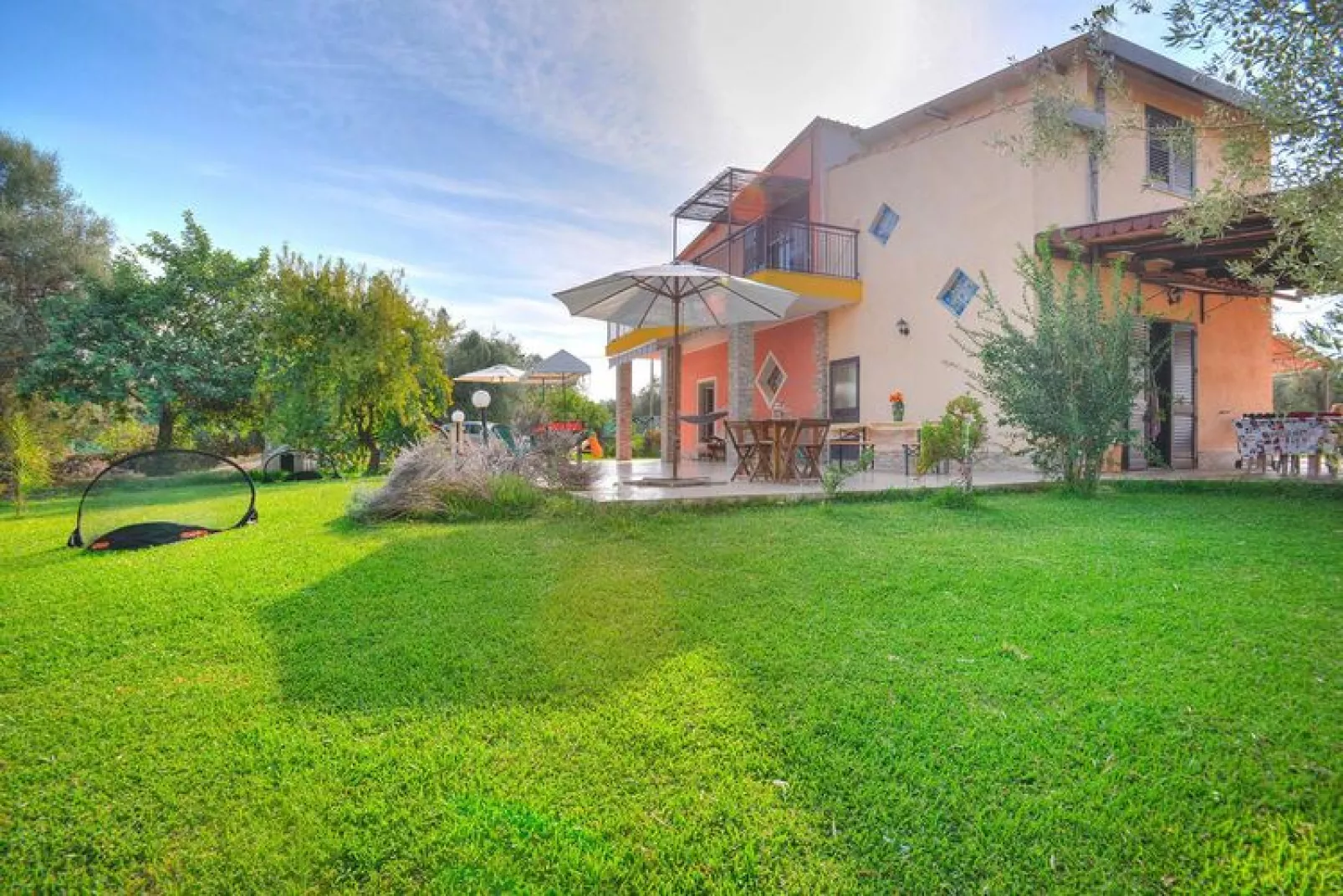 Holiday home Floridia-Villa Maggio 160 qm mit Privatpool-Außenbereich Sommer
