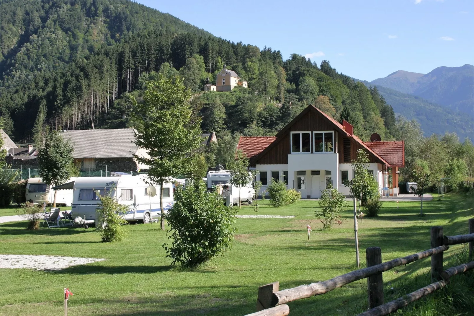 Mobile Home Sachsenburg-Reception hall