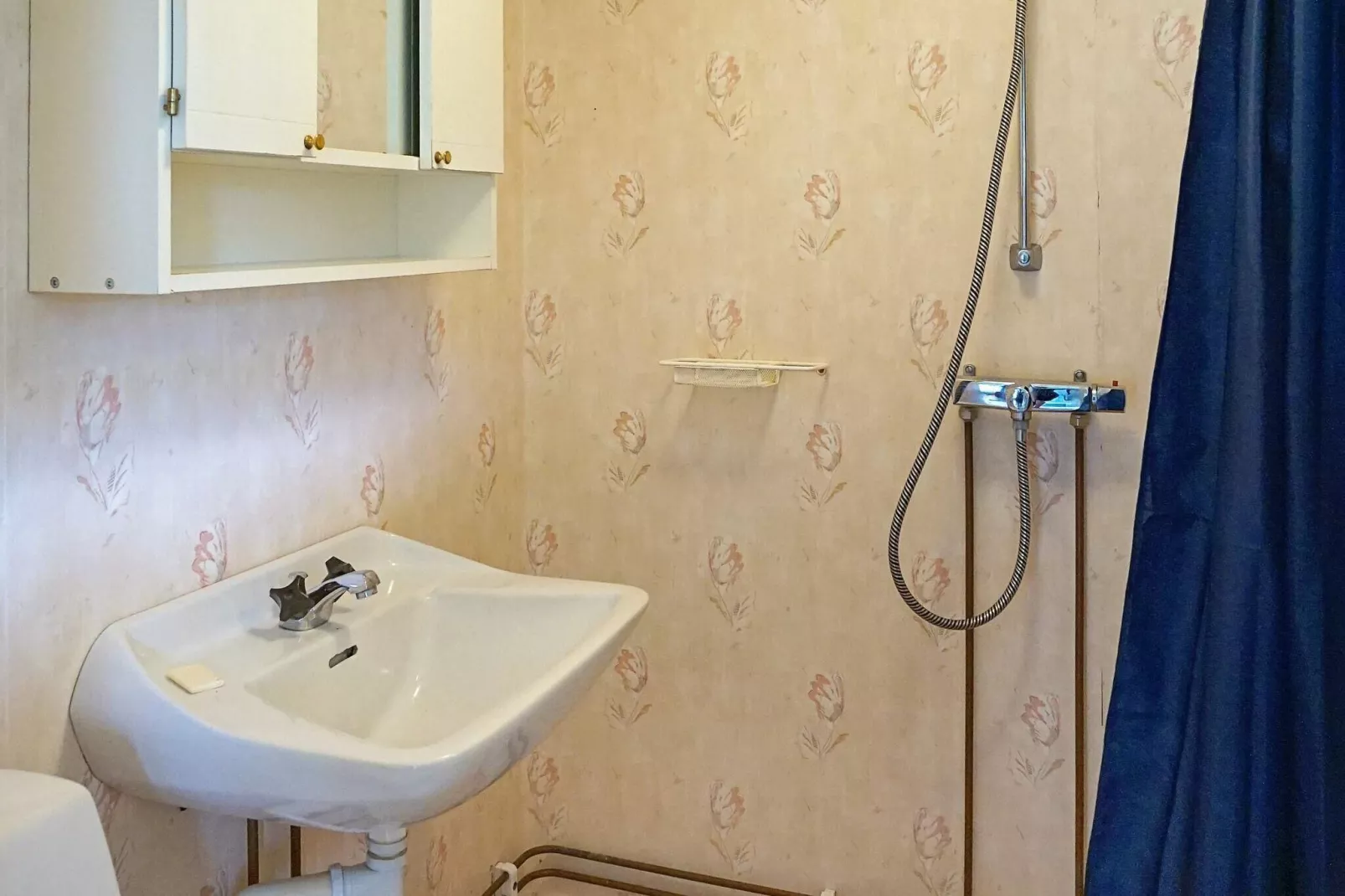 4 person holiday home in Smögen-Indoor