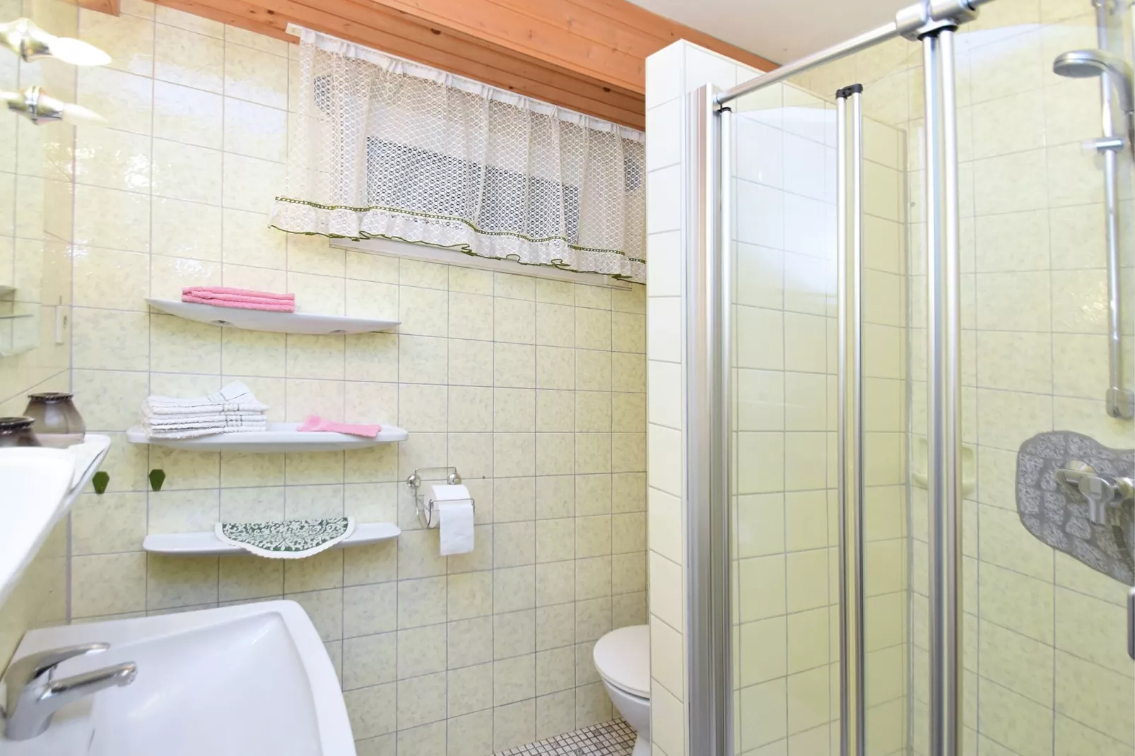 Im Bayerischen Wald-Bathroom
