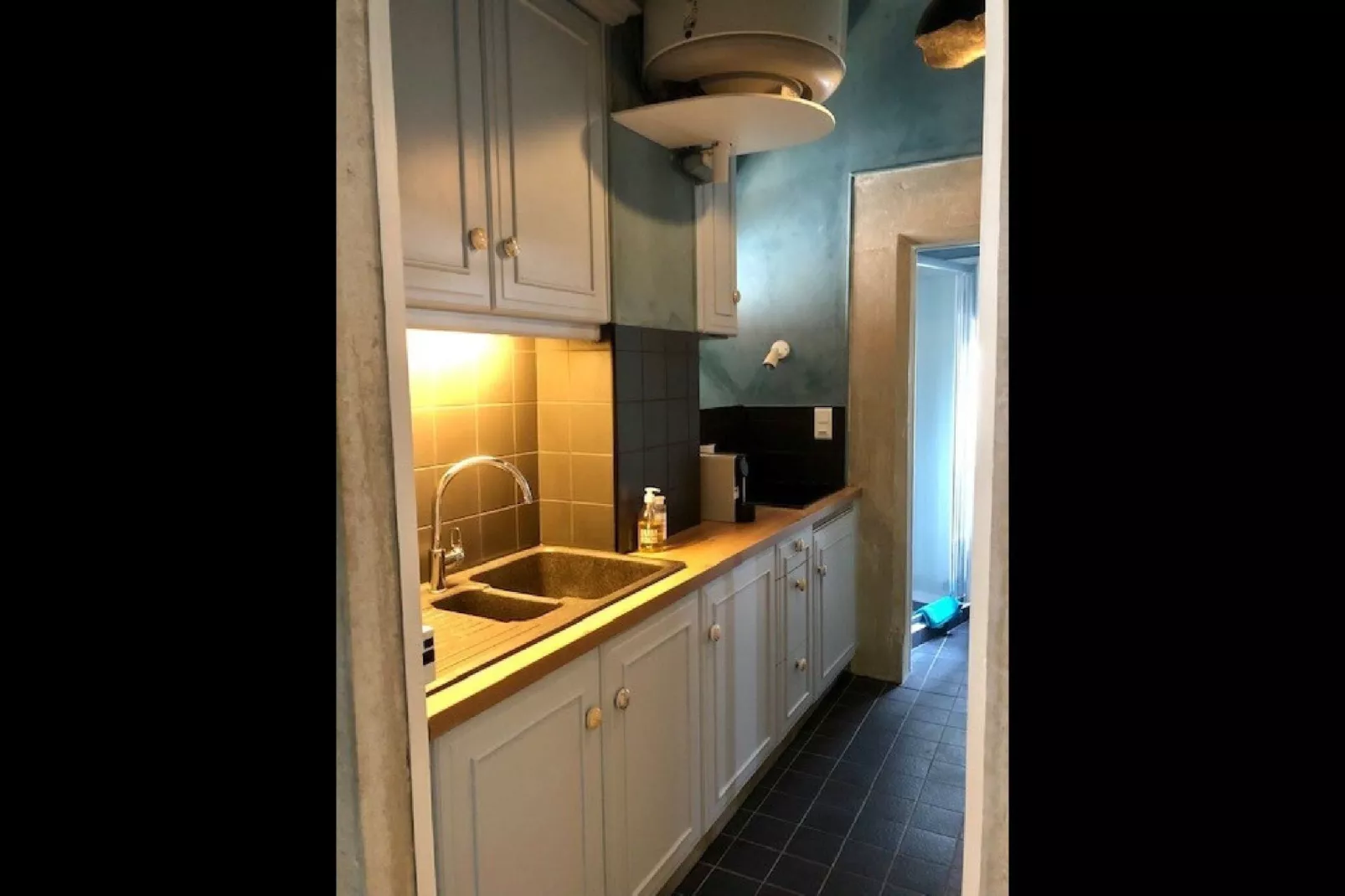 Mercure-Kitchen