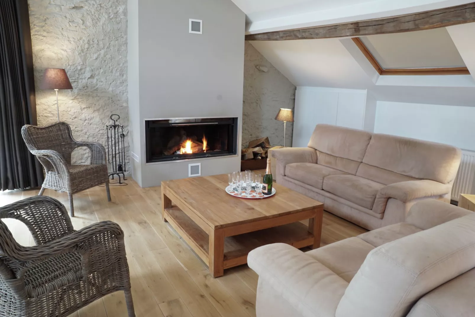 La Grange de Lesse-Salon